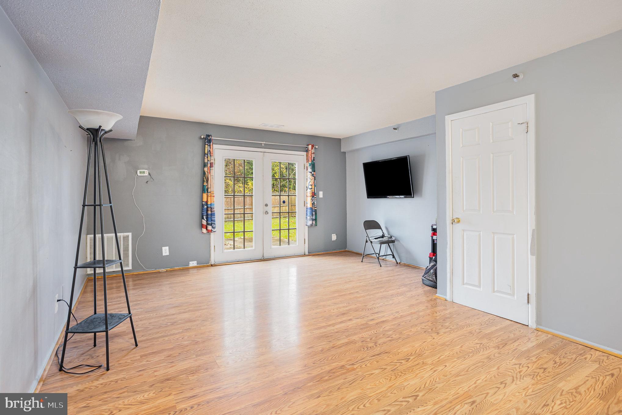 CAPE KNOLL - Residential