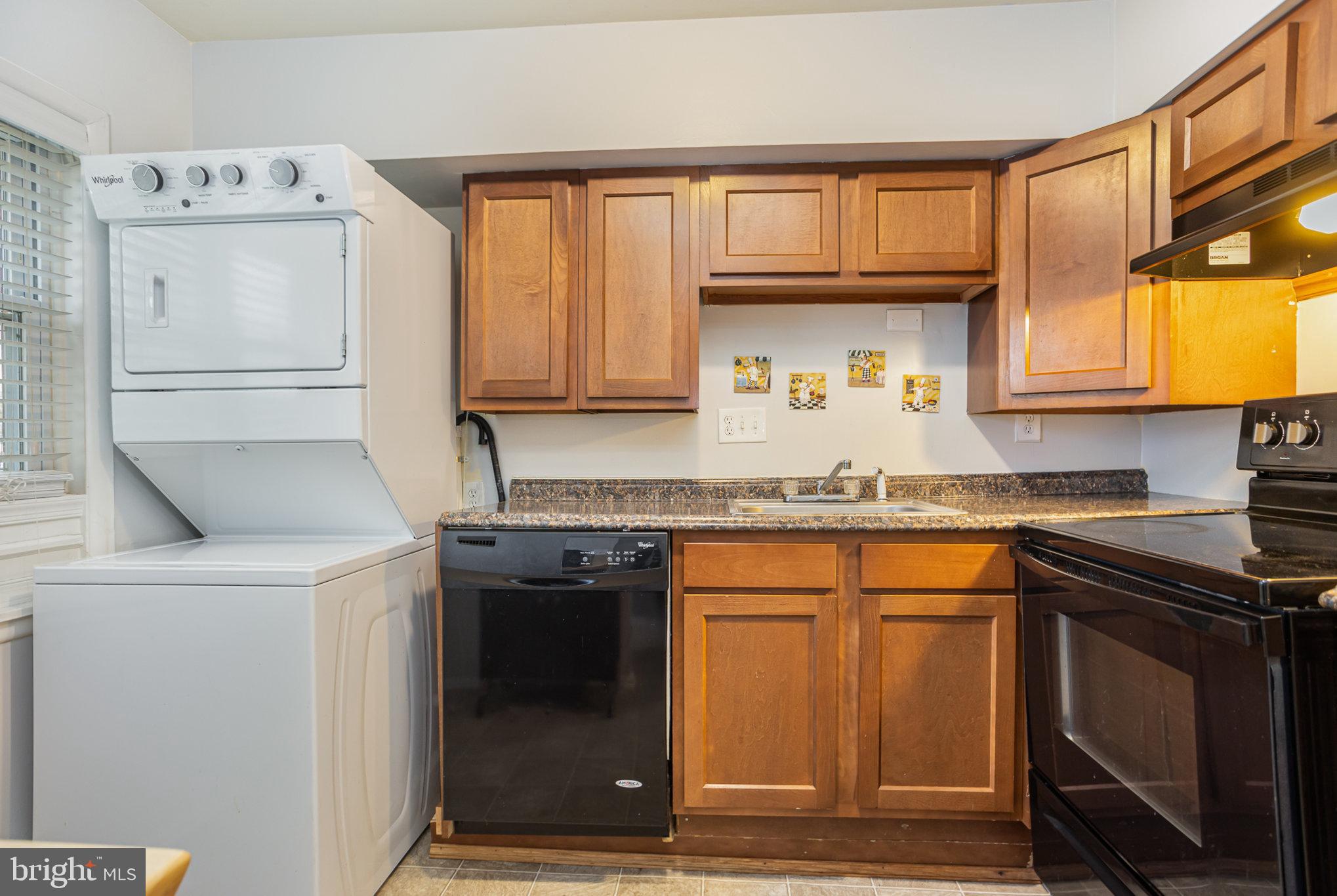 CAPE KNOLL - Residential