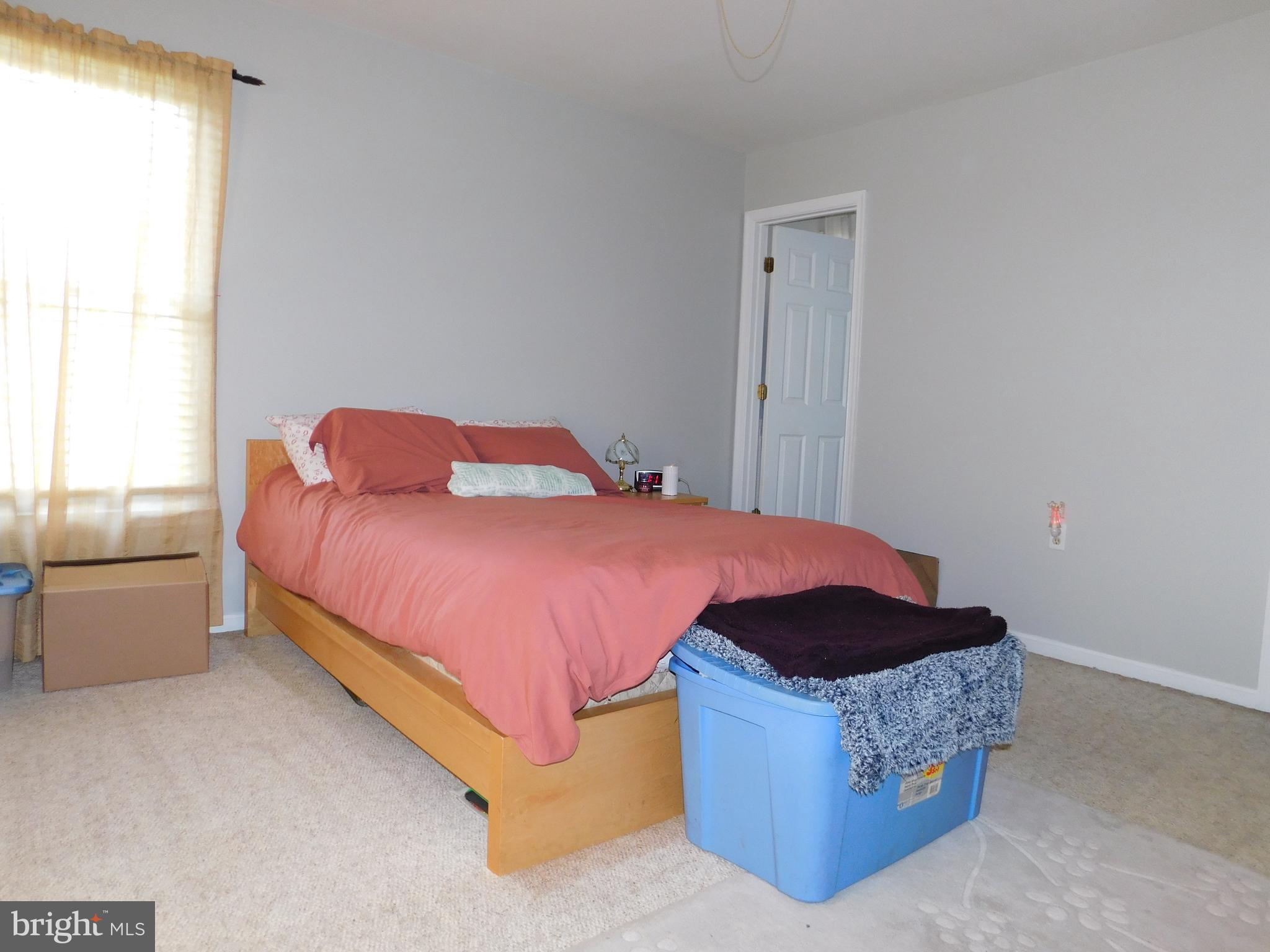 CHESTER RIVER BEACH - Residential