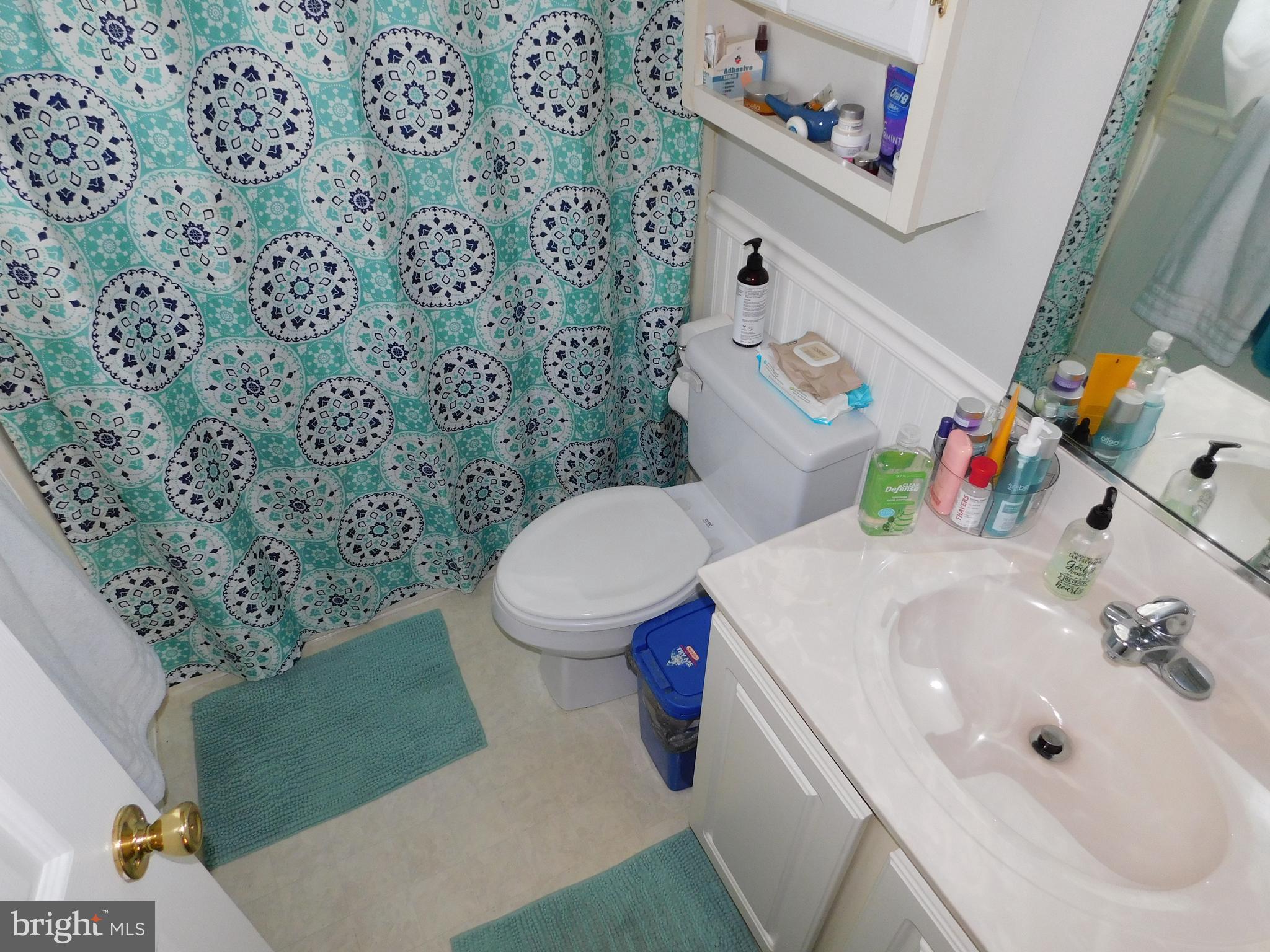 CHESTER RIVER BEACH - Residential