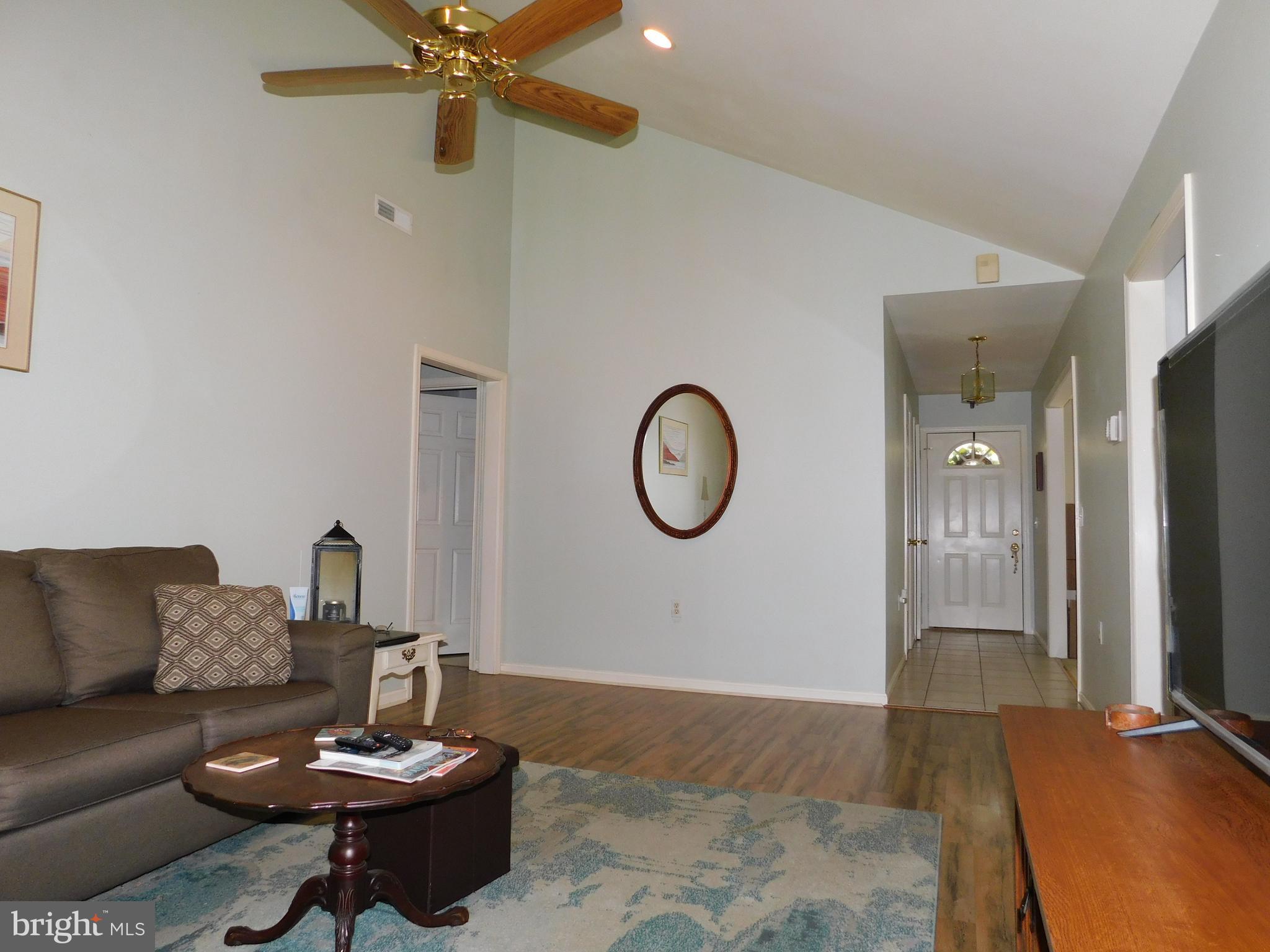 CHESTER RIVER BEACH - Residential