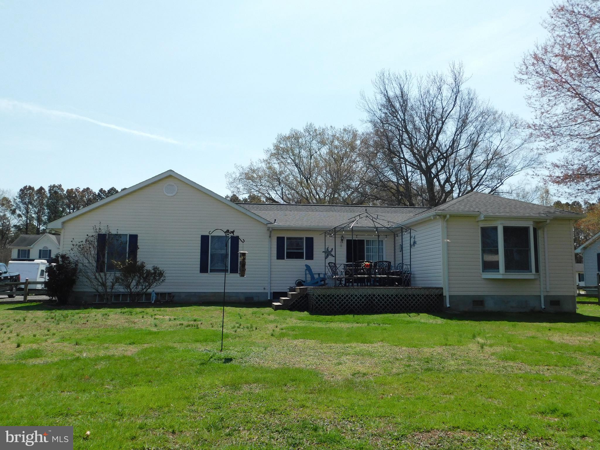 CHESTER RIVER BEACH - Residential