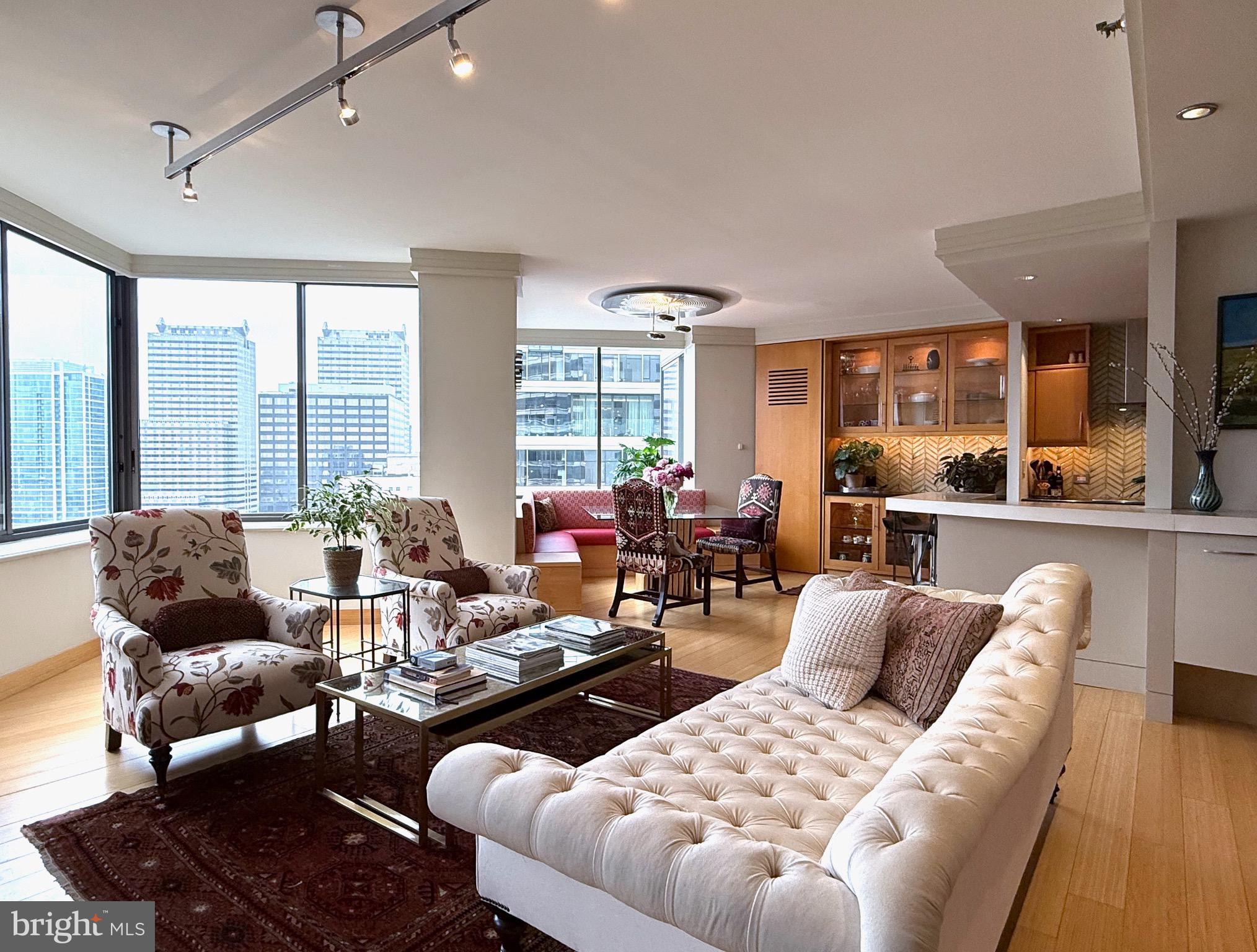 RITTENHOUSE SQUARE - Residential