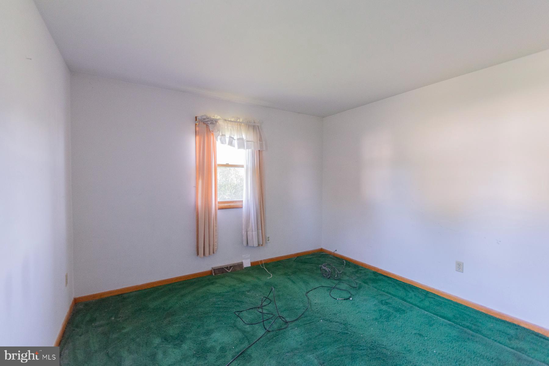 ORCHARD HILLS - Residential