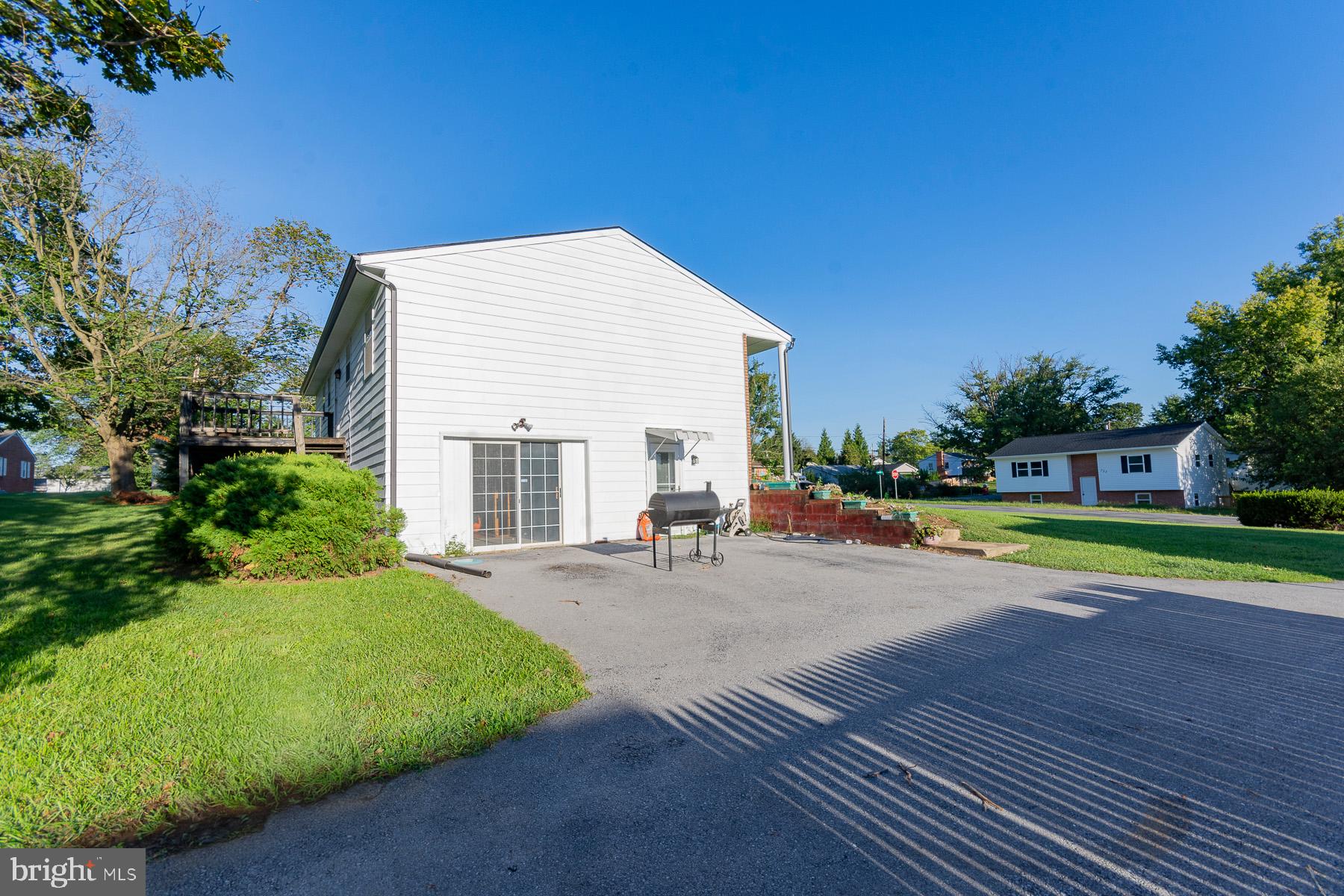 ORCHARD HILLS - Residential