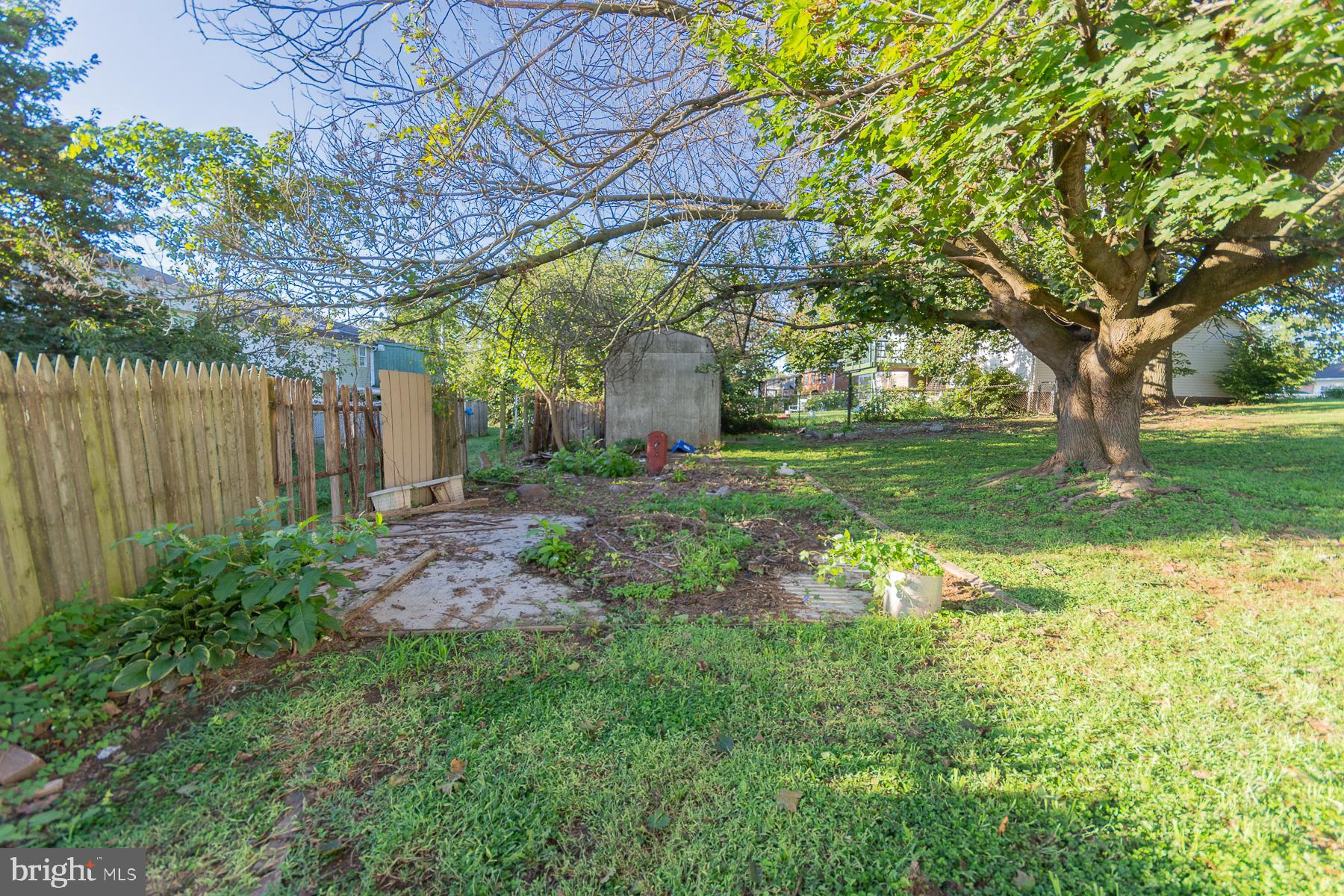 ORCHARD HILLS - Residential