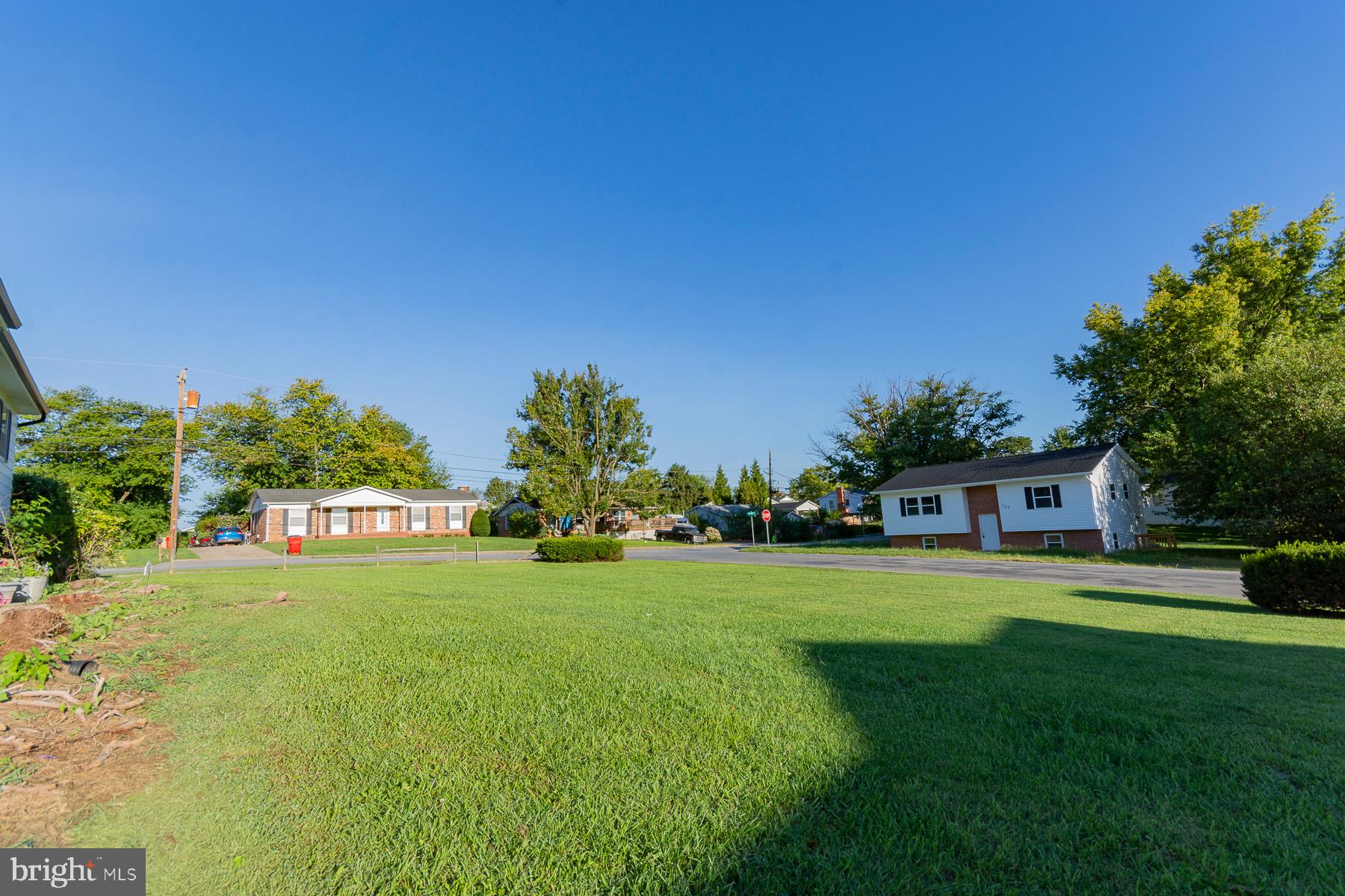 ORCHARD HILLS - Residential