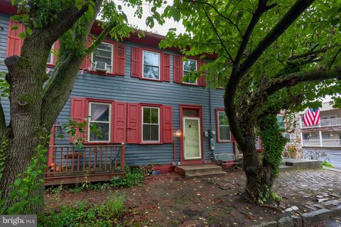 Photo of 28 E Front Street, MARIETTA, PA 17547 (MLS # PALA2077200)