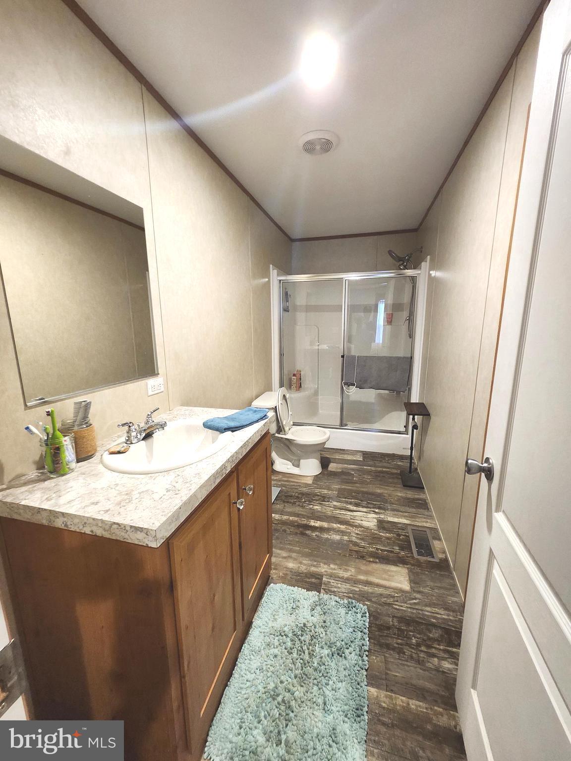 NONE UNRESTRICTED - Residential