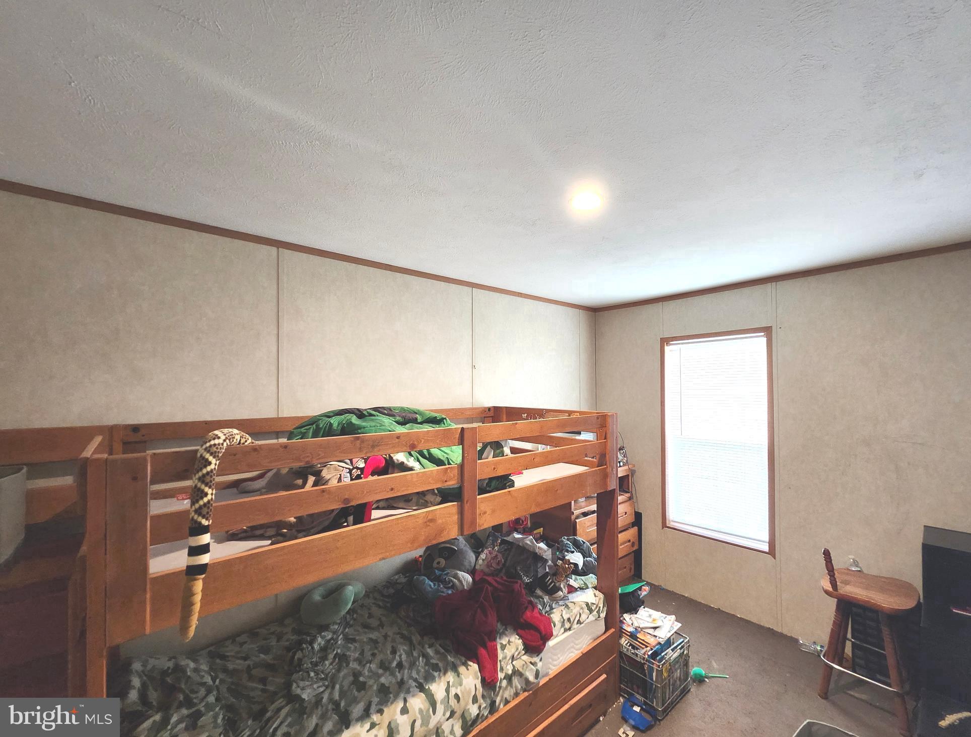 NONE UNRESTRICTED - Residential