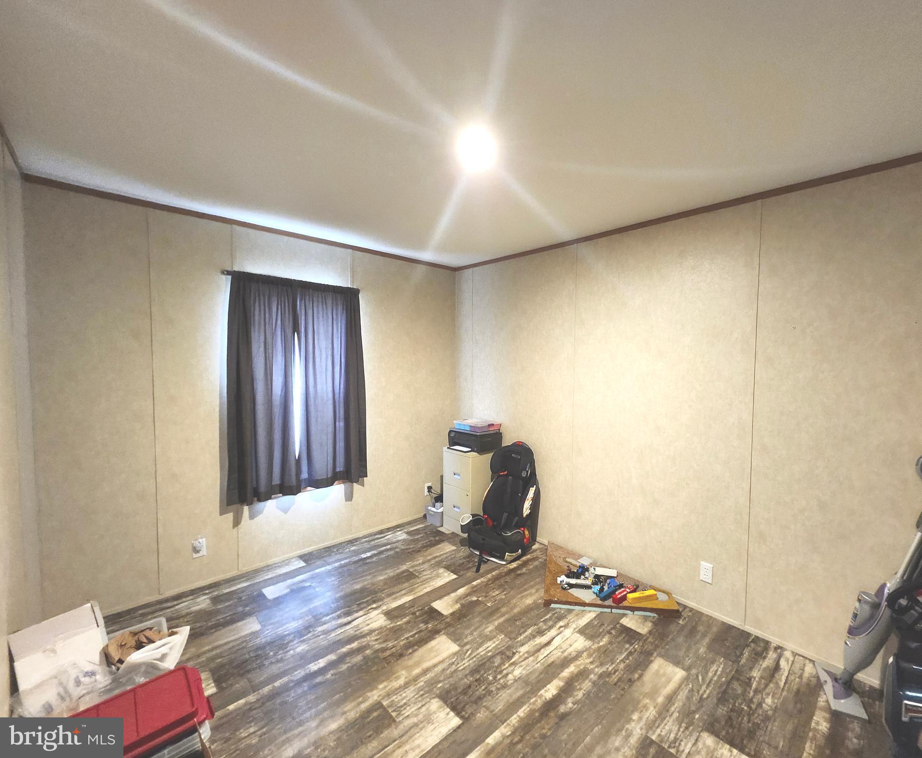 NONE UNRESTRICTED - Residential