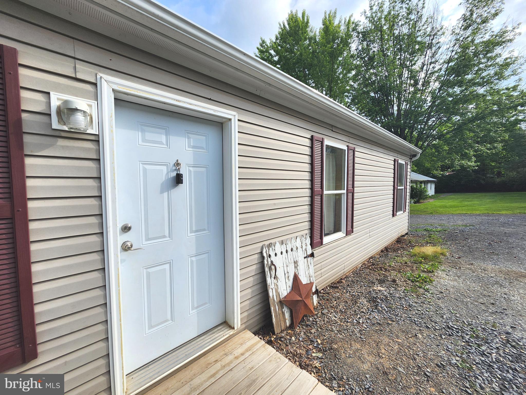 NONE UNRESTRICTED - Residential