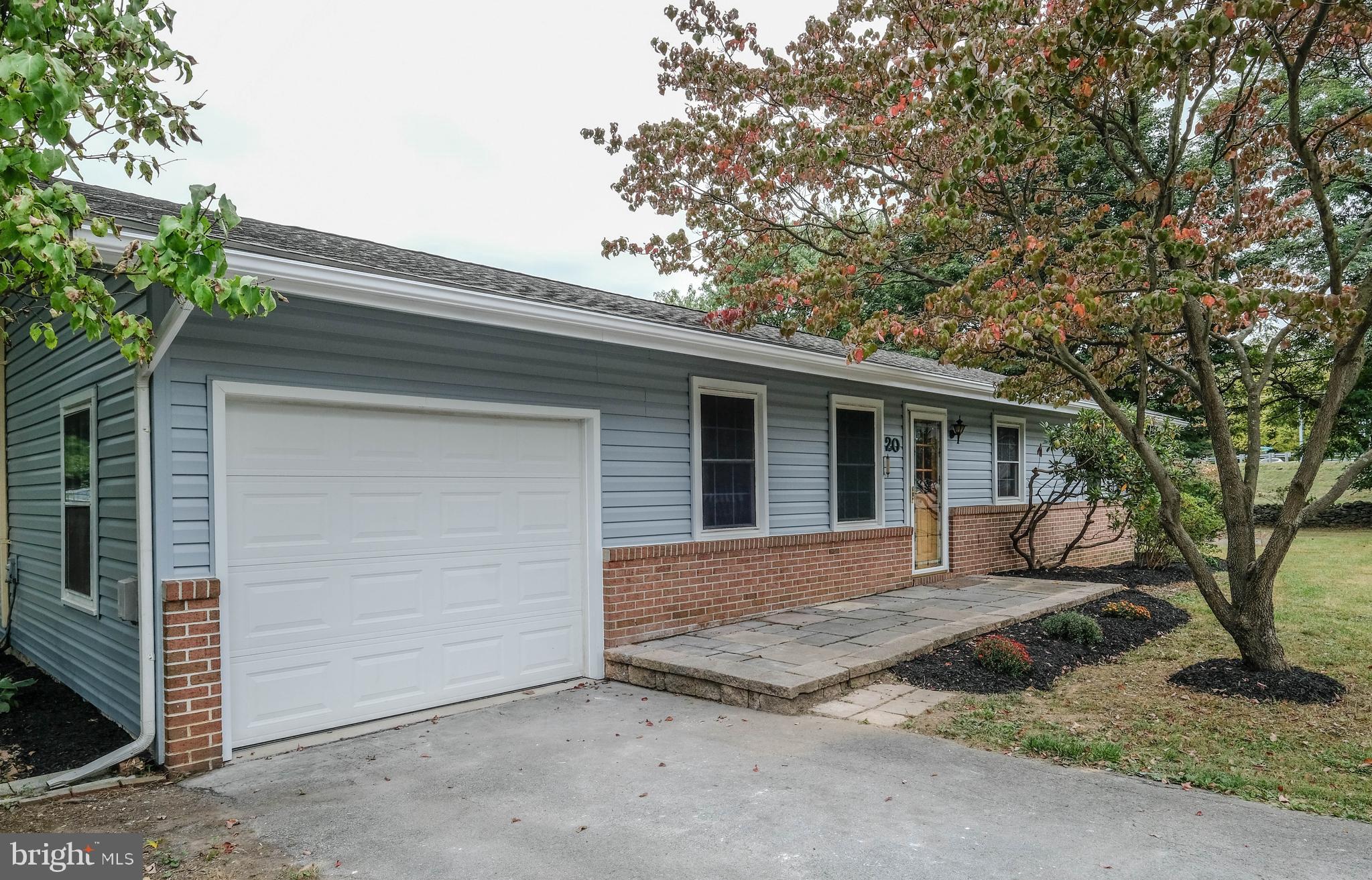 CHAPLINE'S CHOICE - Residential