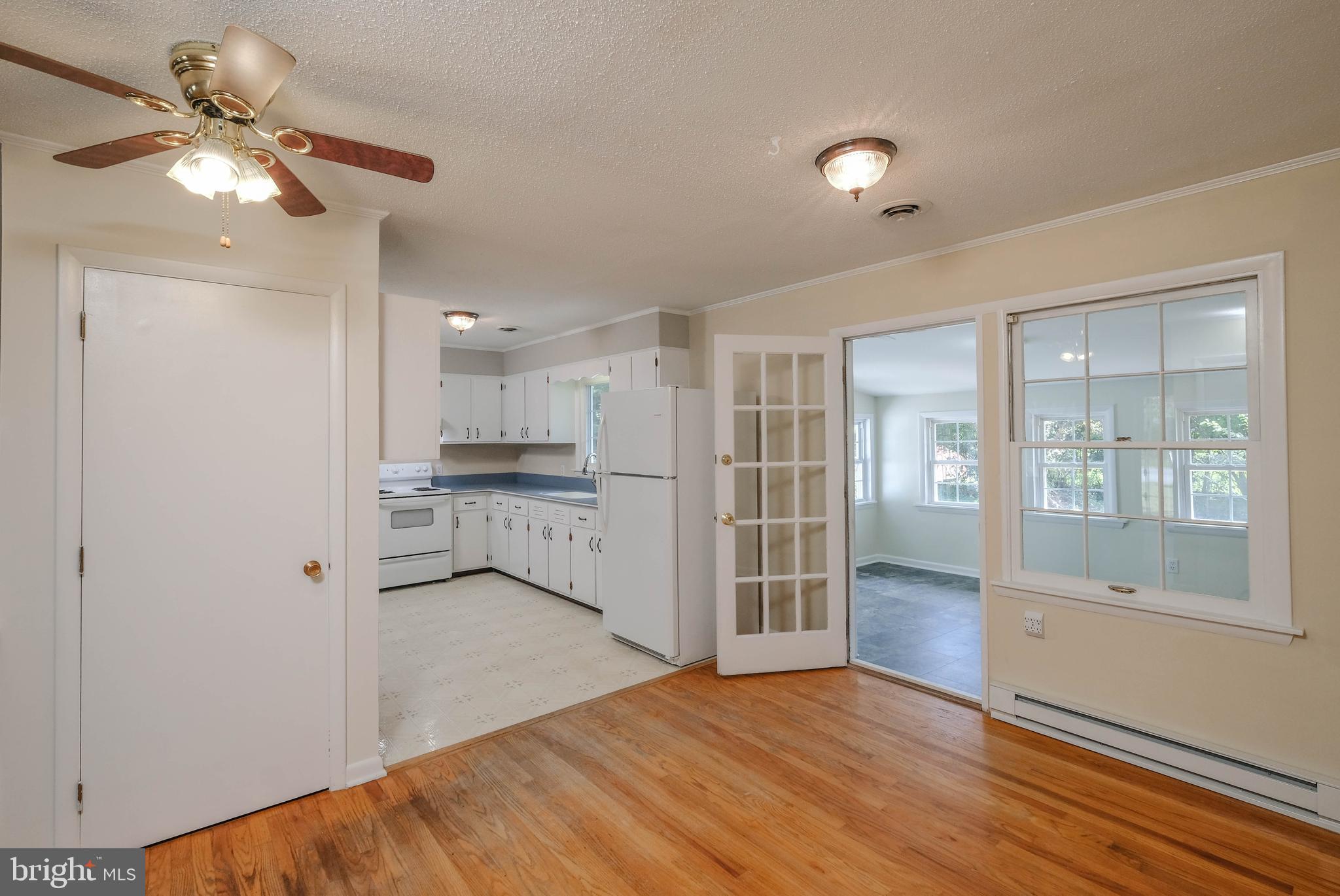 CHAPLINE'S CHOICE - Residential