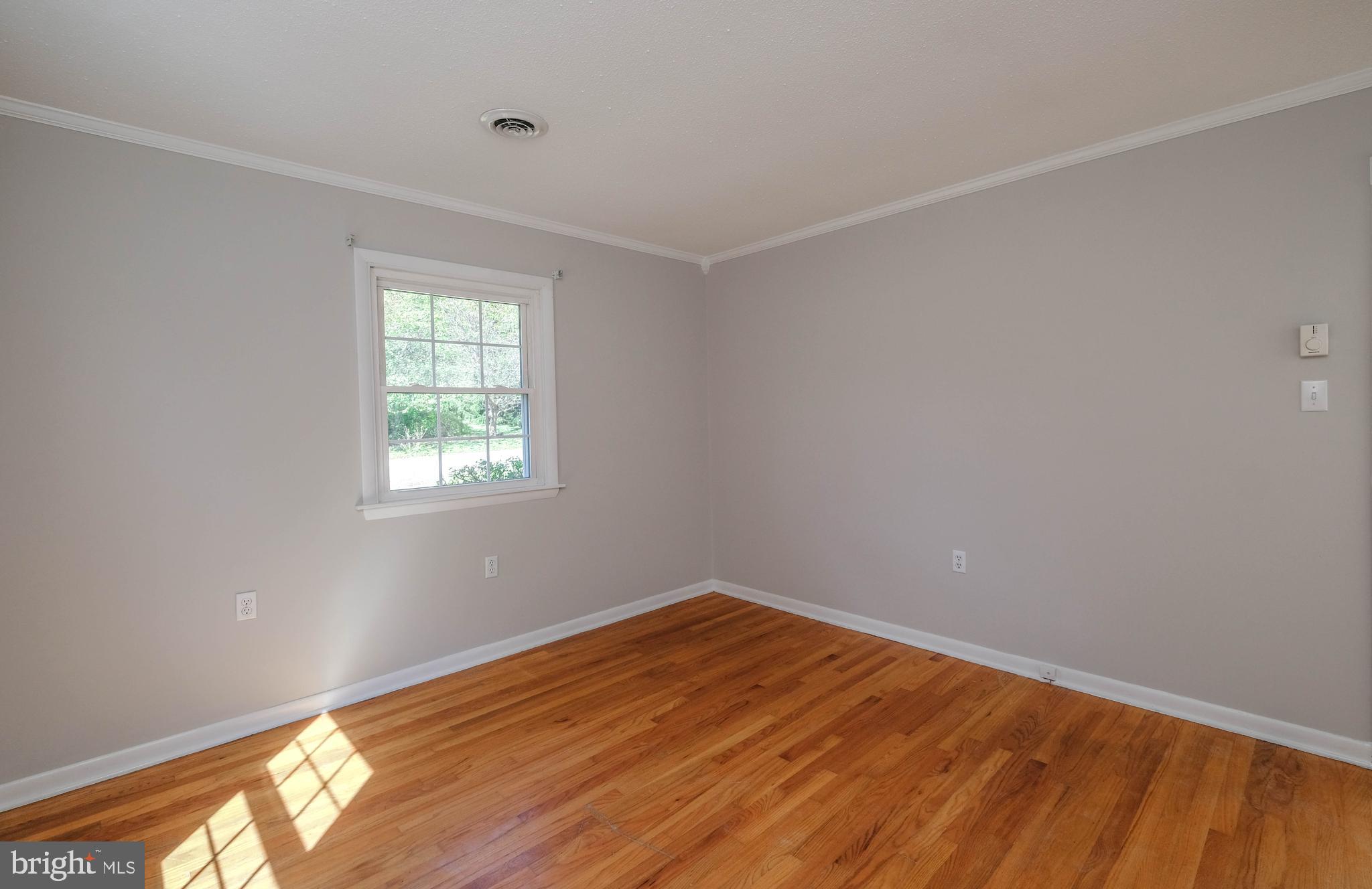 CHAPLINE'S CHOICE - Residential