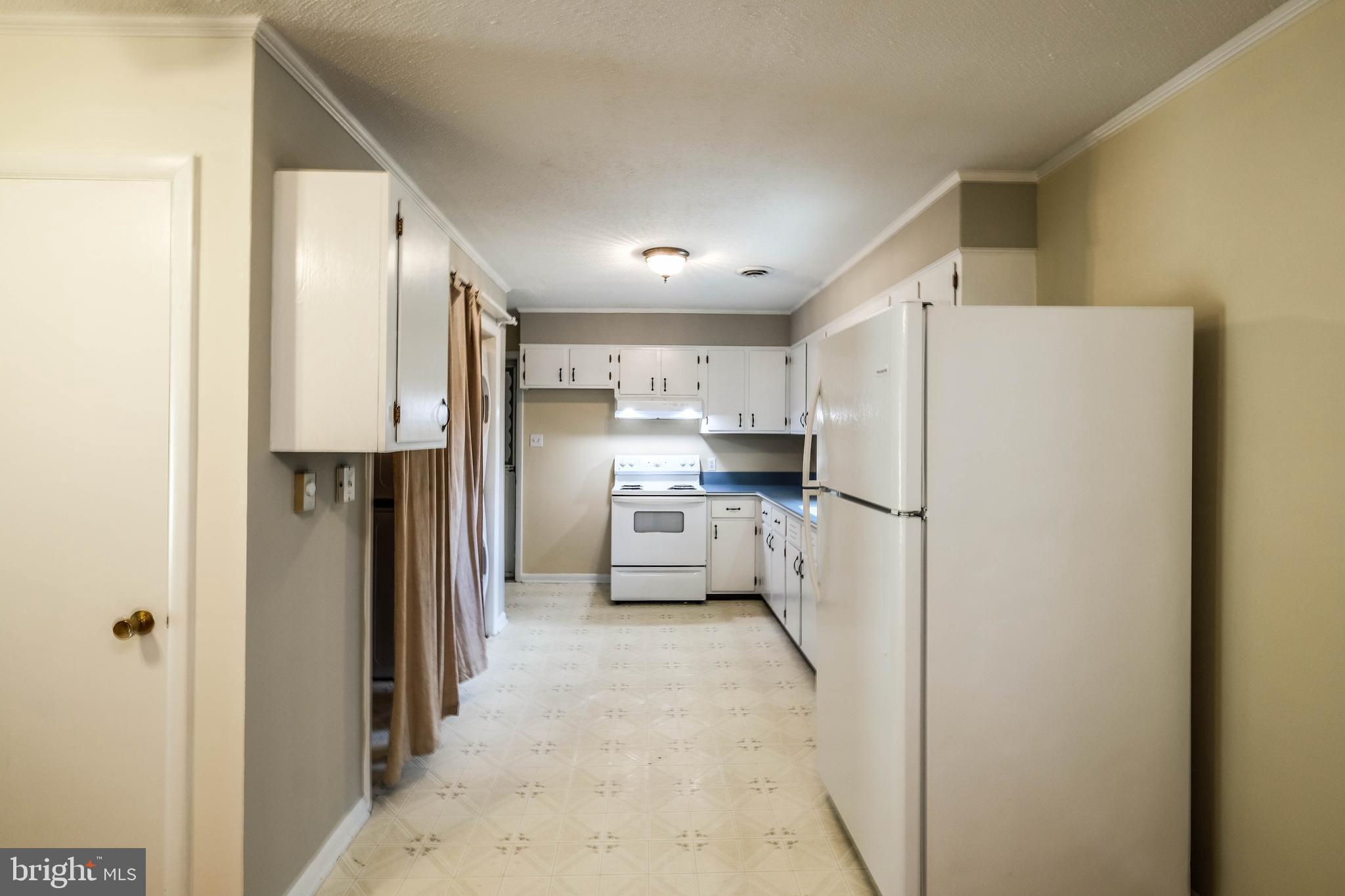 CHAPLINE'S CHOICE - Residential