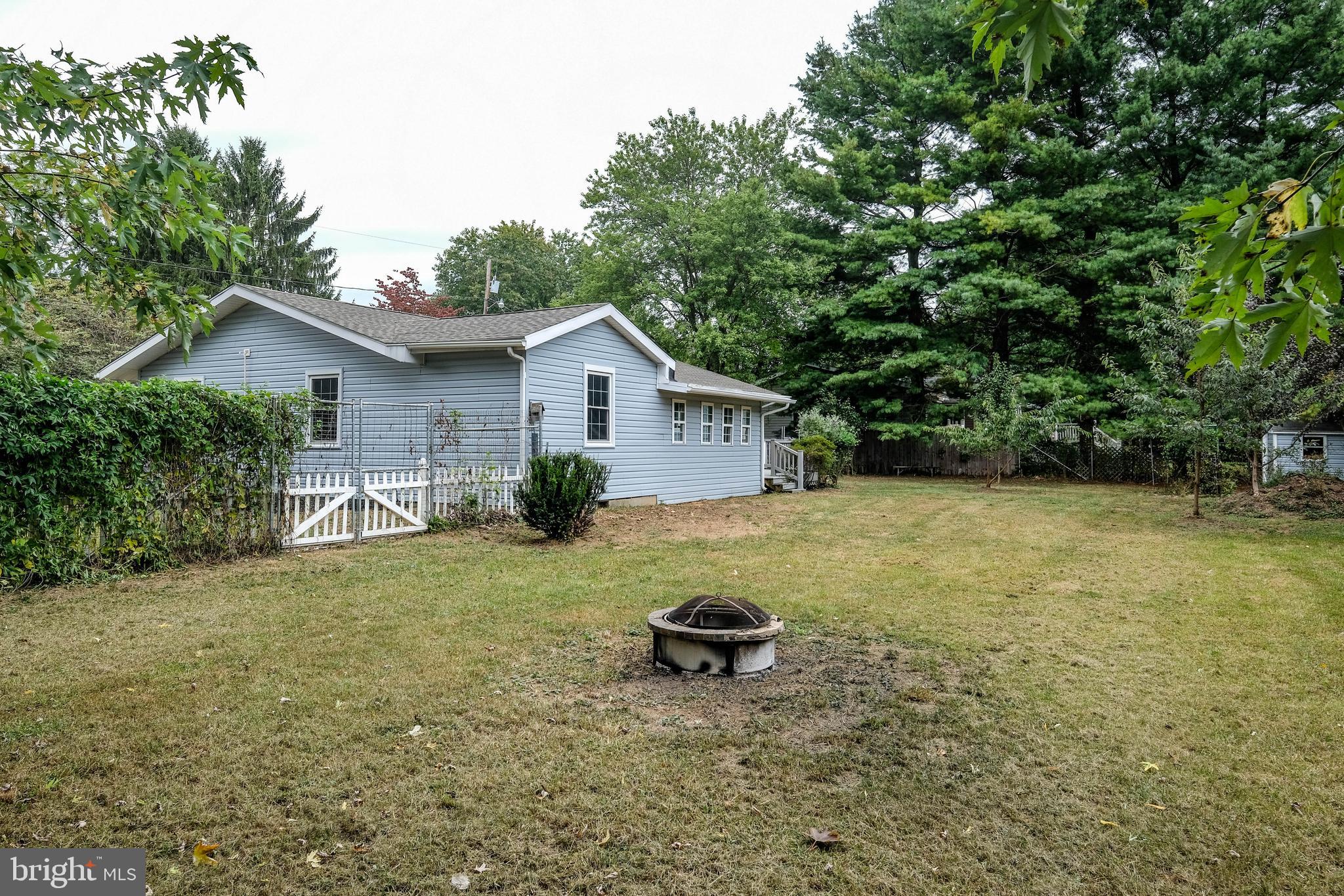 CHAPLINE'S CHOICE - Residential