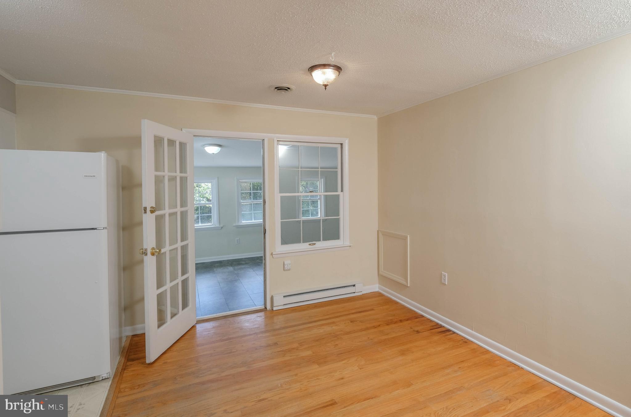 CHAPLINE'S CHOICE - Residential