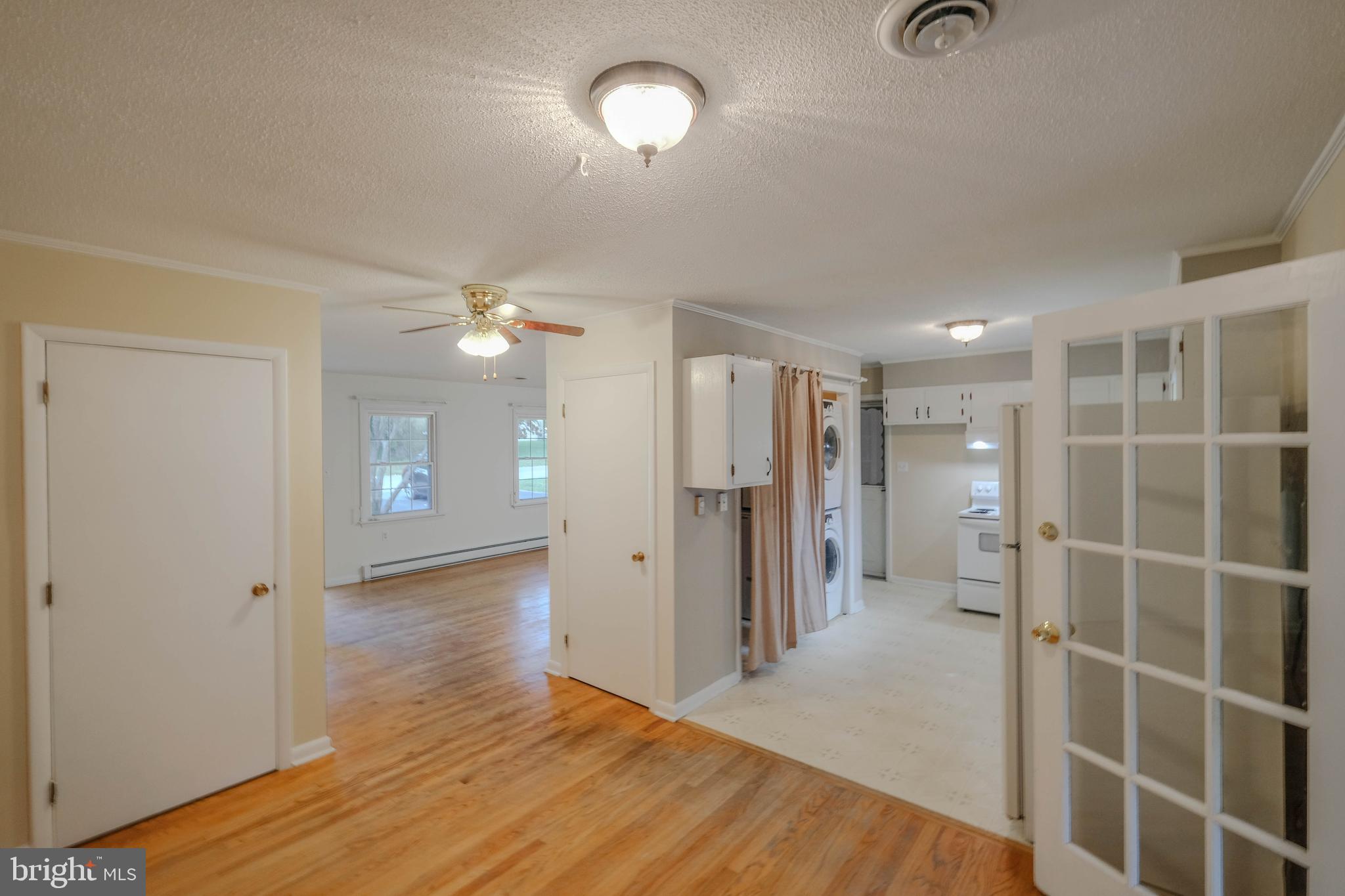 CHAPLINE'S CHOICE - Residential