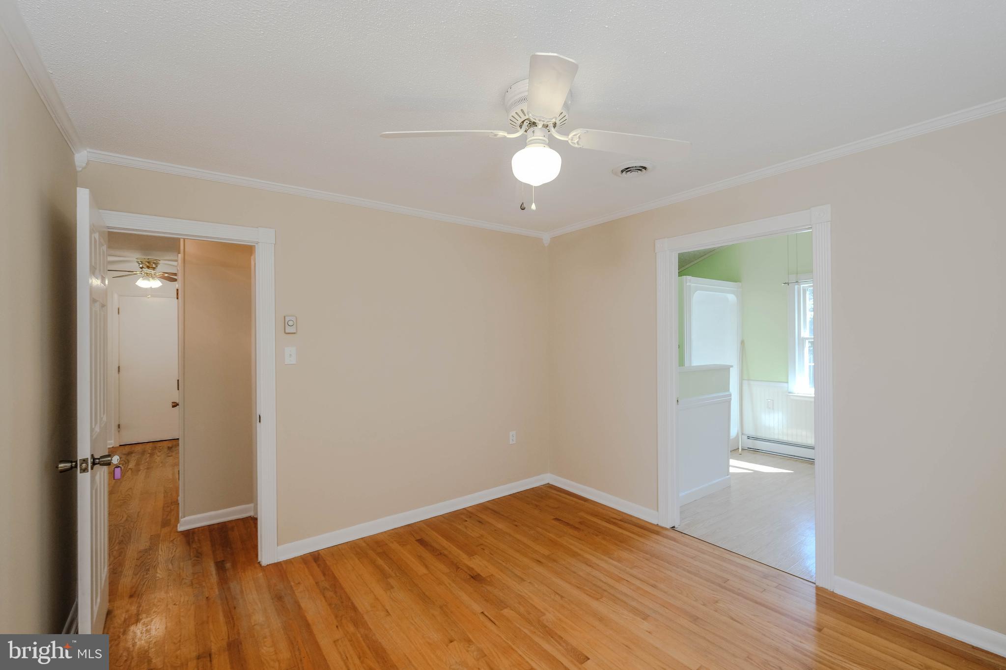 CHAPLINE'S CHOICE - Residential