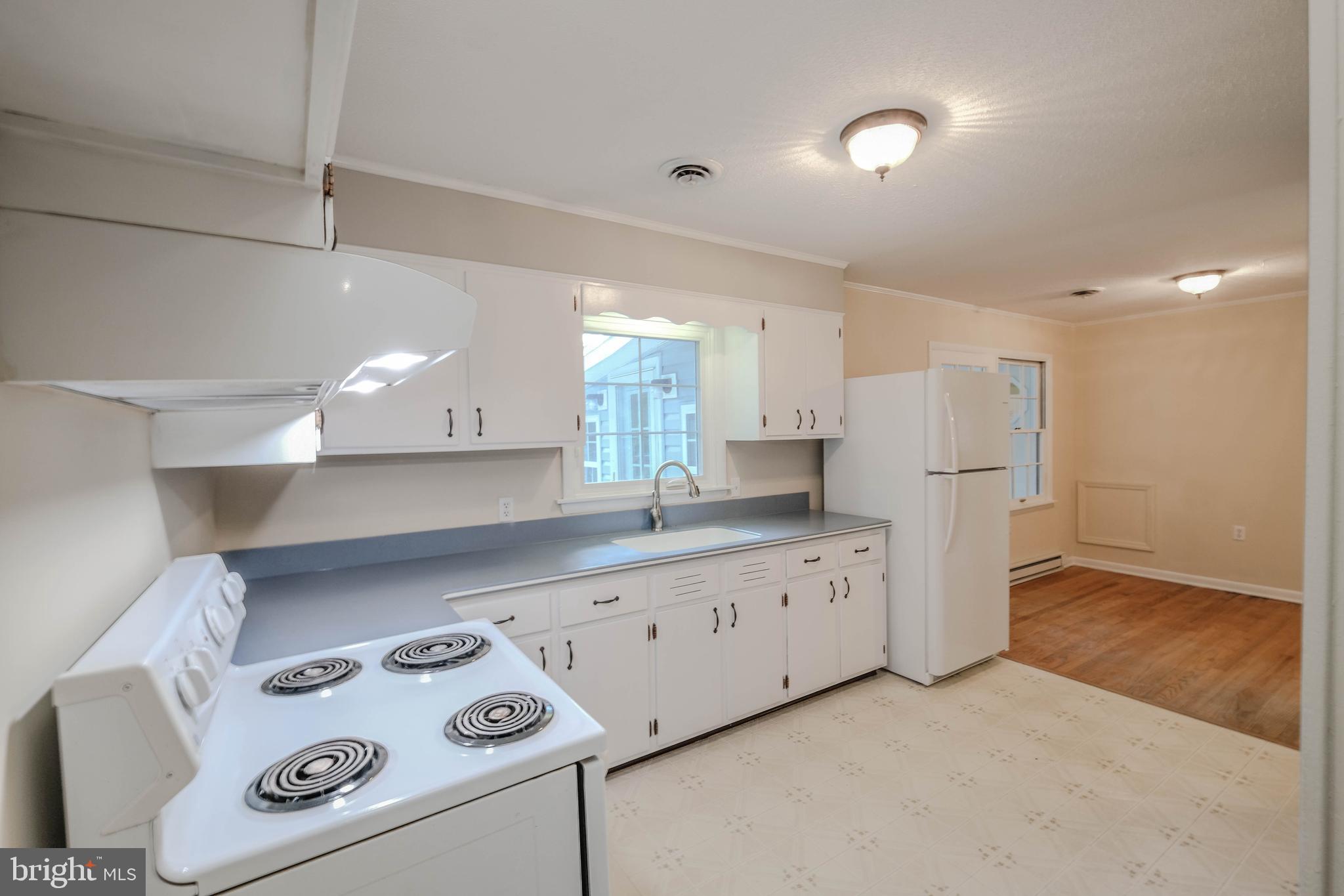 CHAPLINE'S CHOICE - Residential