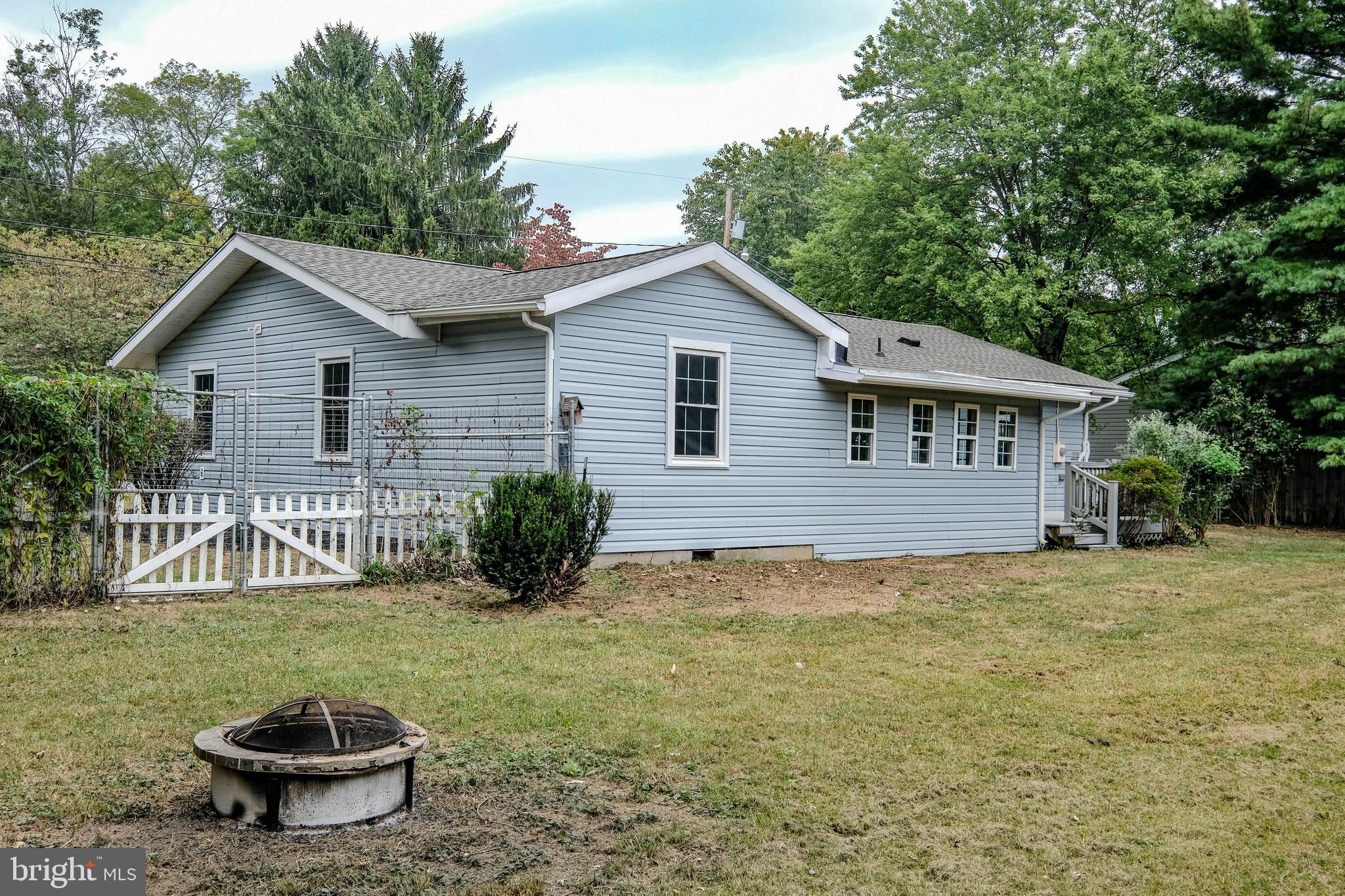 CHAPLINE'S CHOICE - Residential