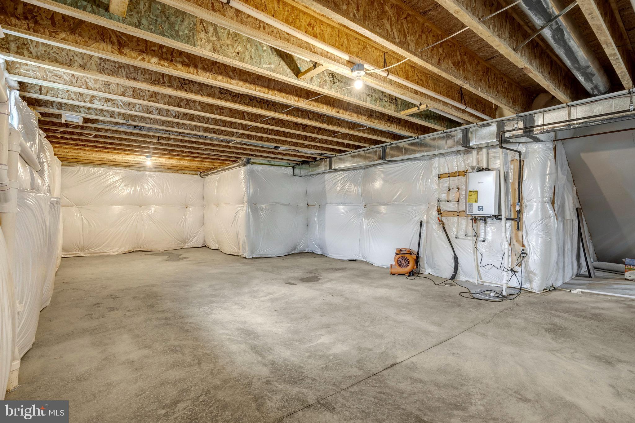 MIDDLETOWN - Residential