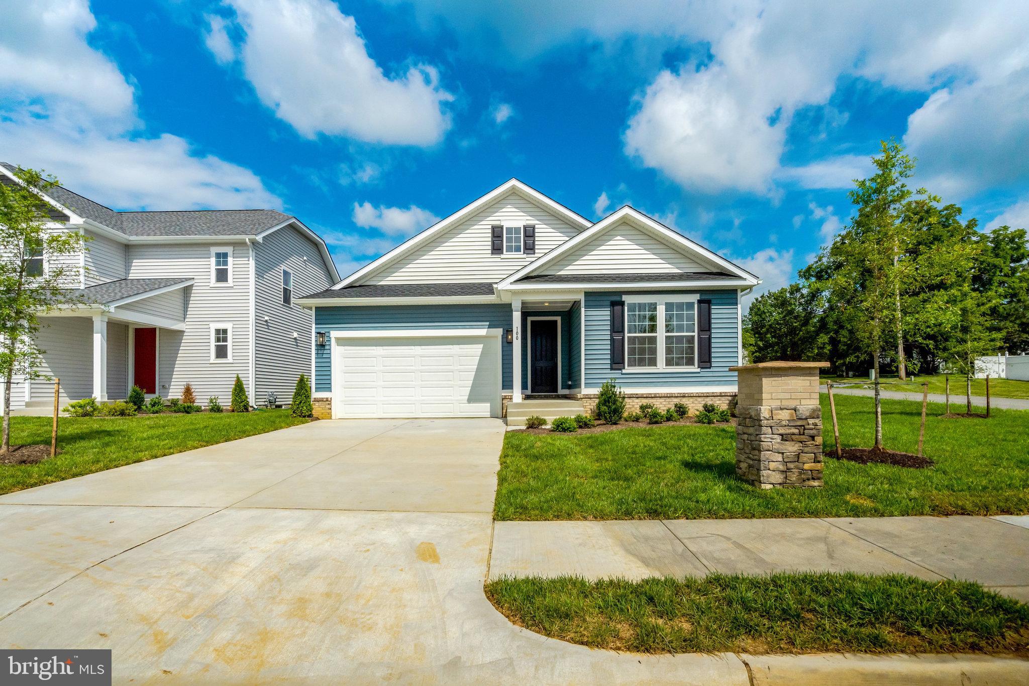 MIDDLETOWN - Residential