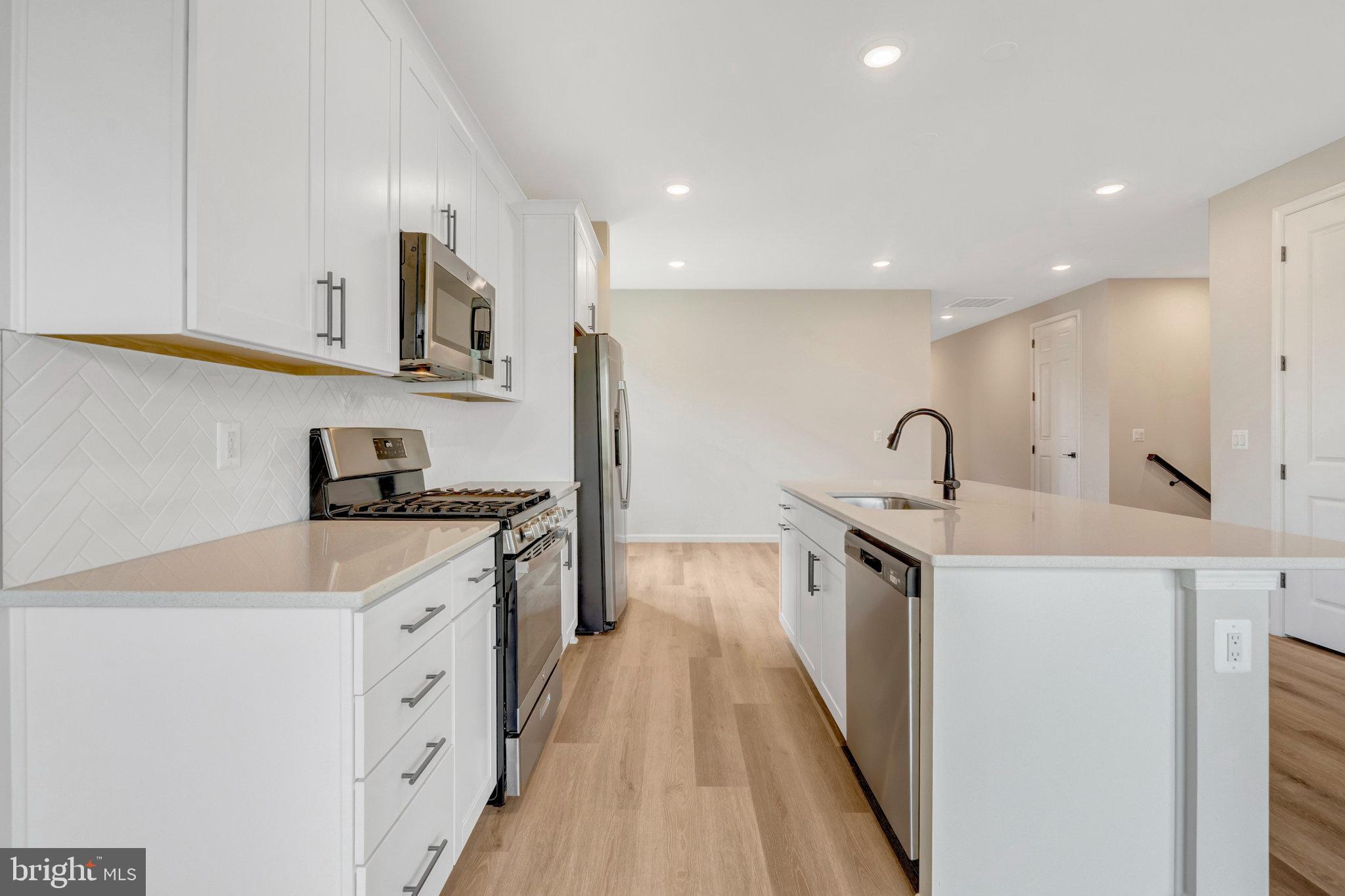 MIDDLETOWN - Residential