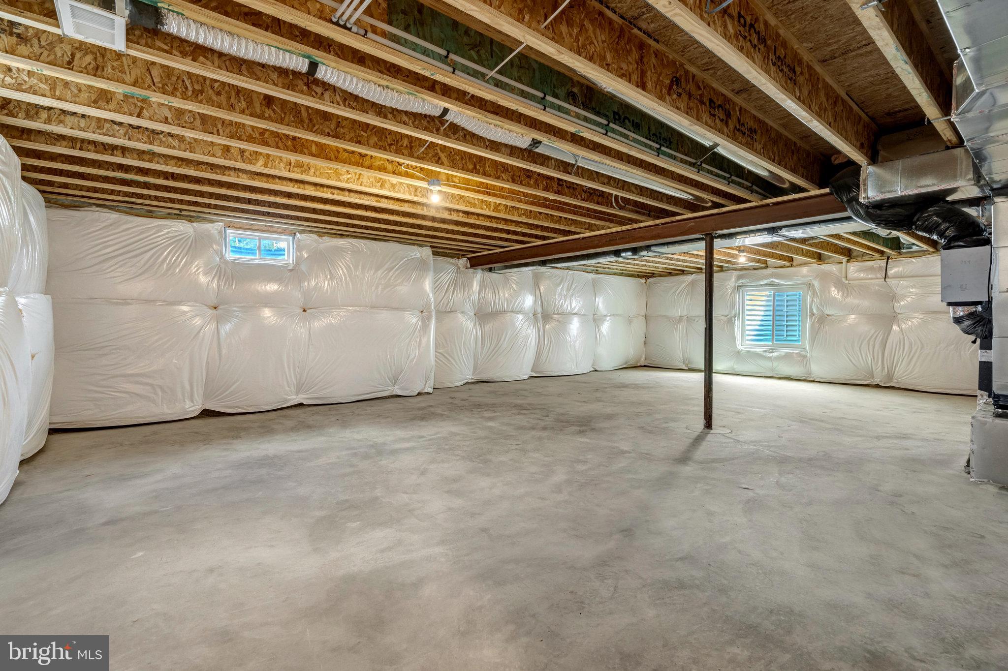 MIDDLETOWN - Residential