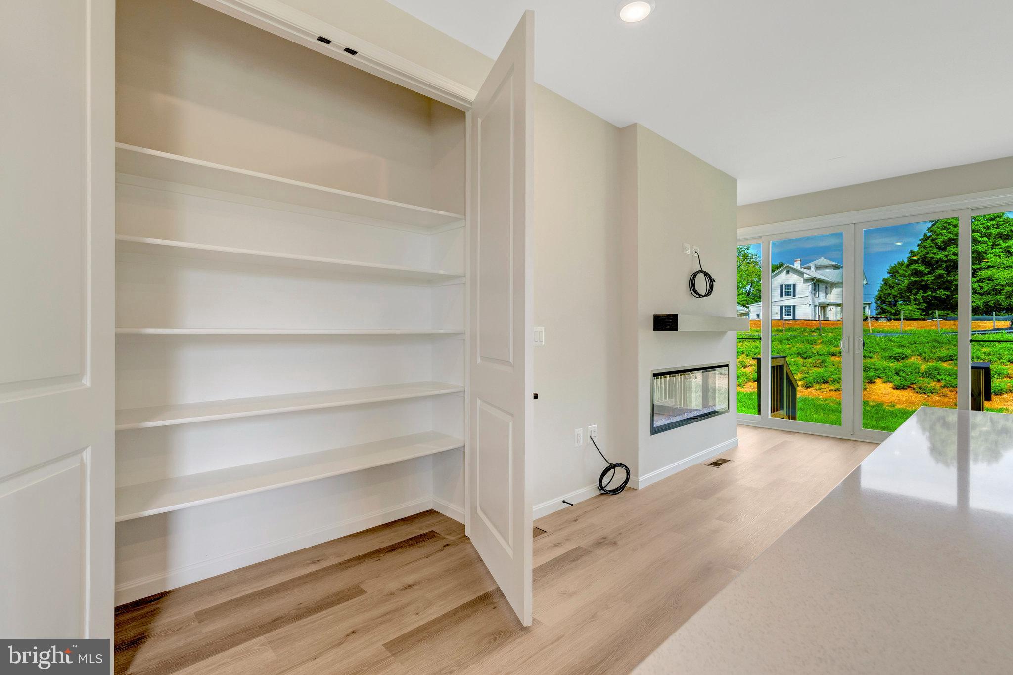 MIDDLETOWN - Residential