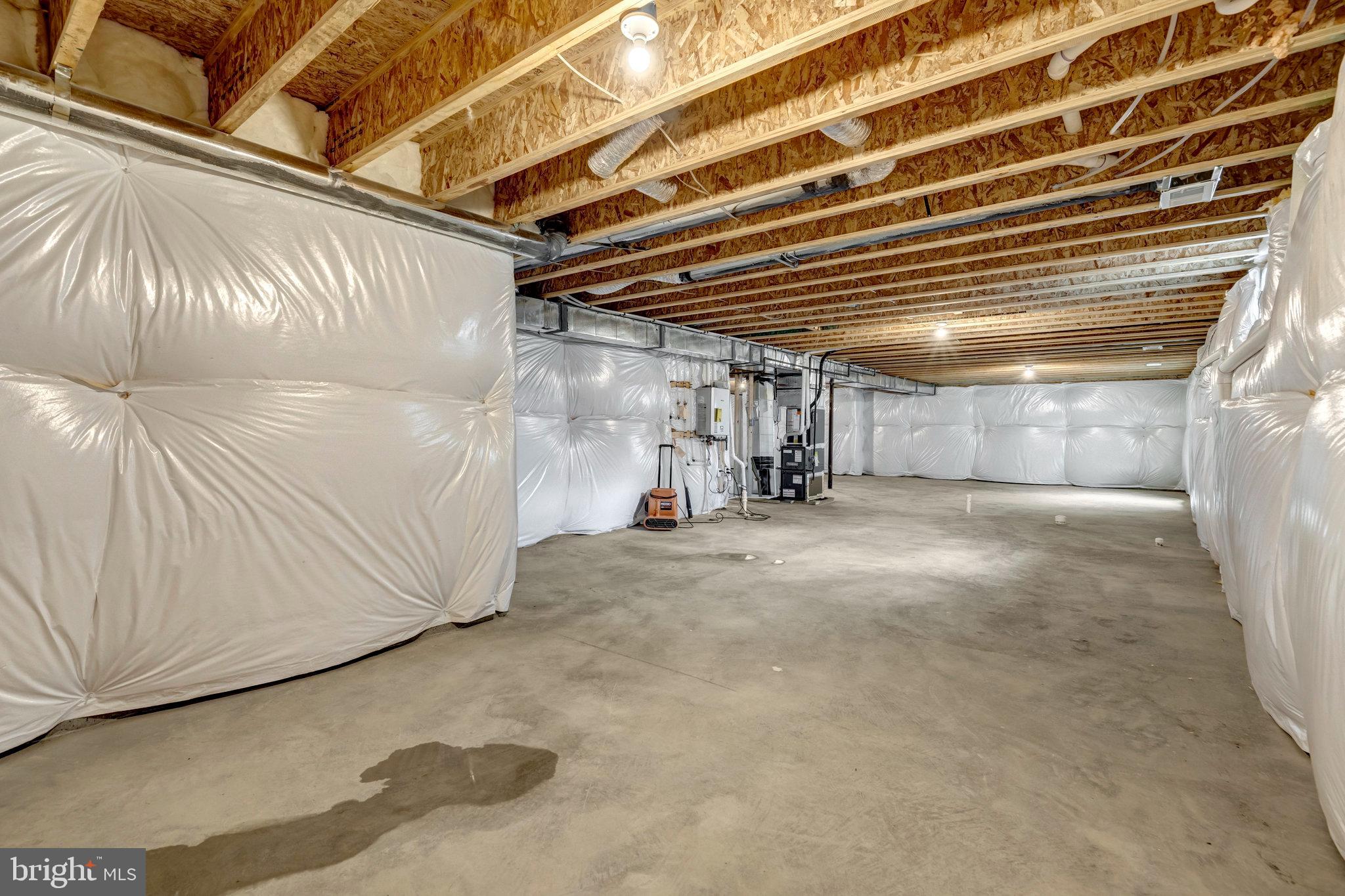 MIDDLETOWN - Residential