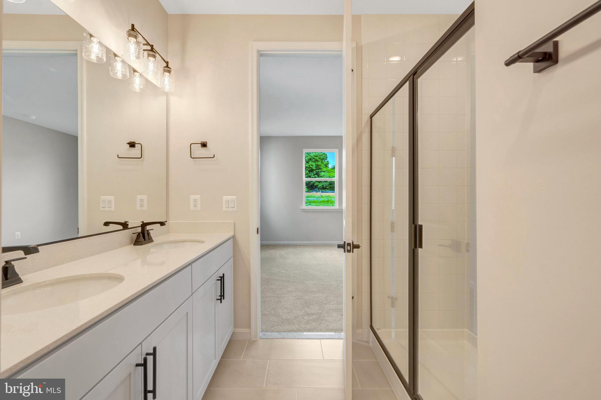 MIDDLETOWN - Residential