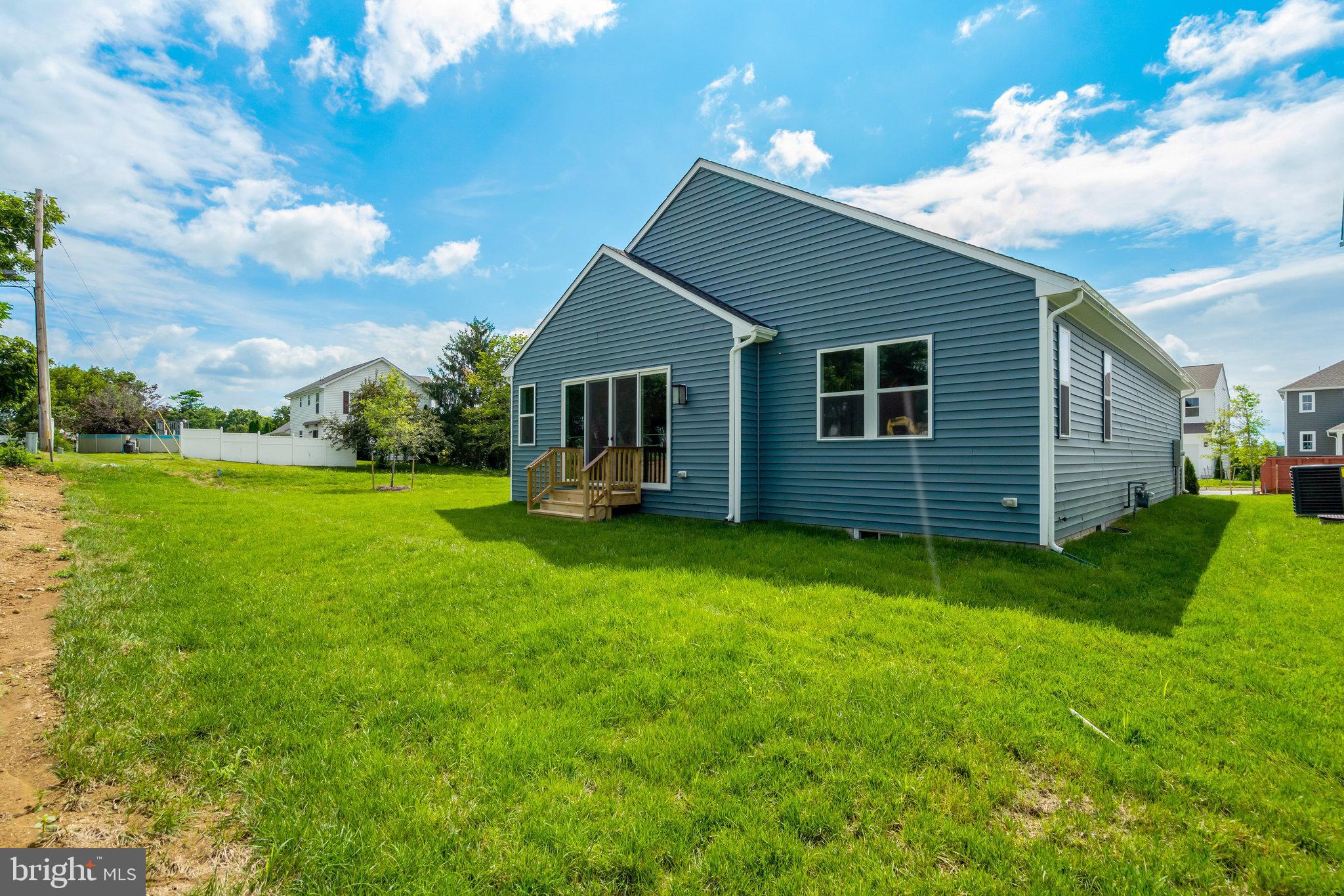 MIDDLETOWN - Residential