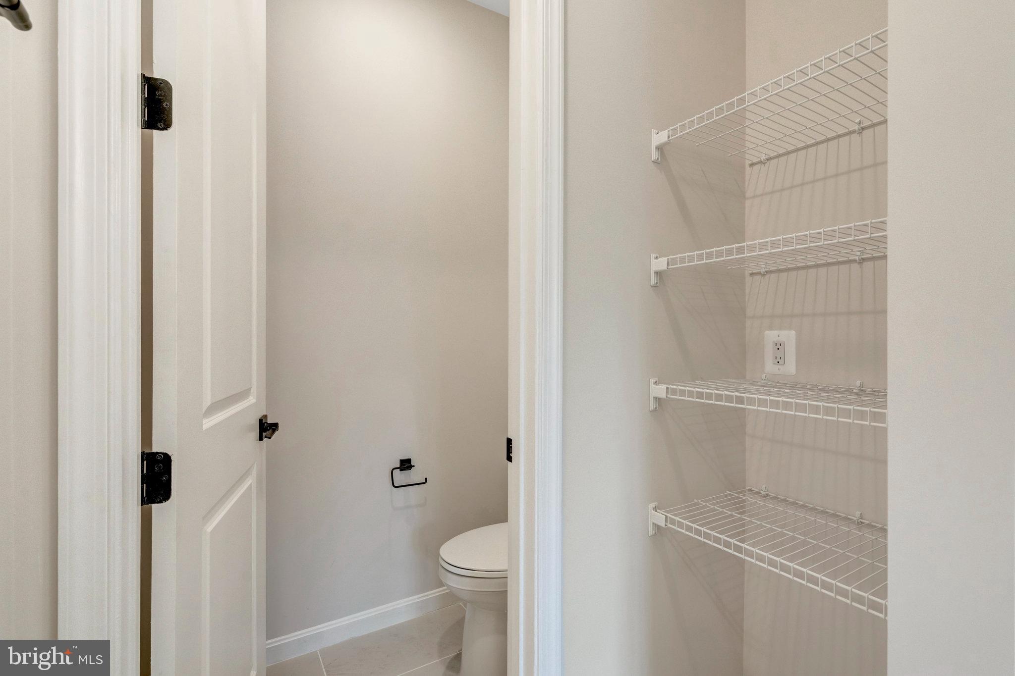 MIDDLETOWN - Residential