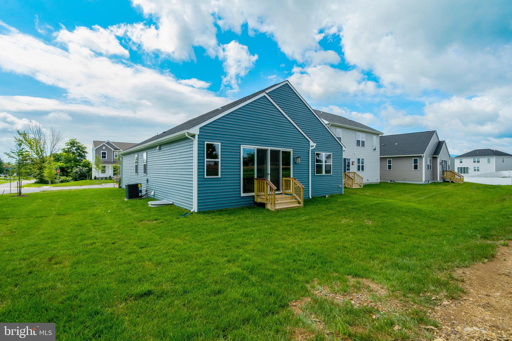 MIDDLETOWN - Residential