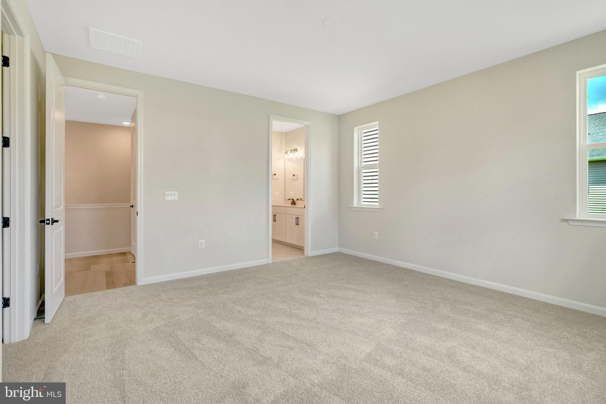 MIDDLETOWN - Residential