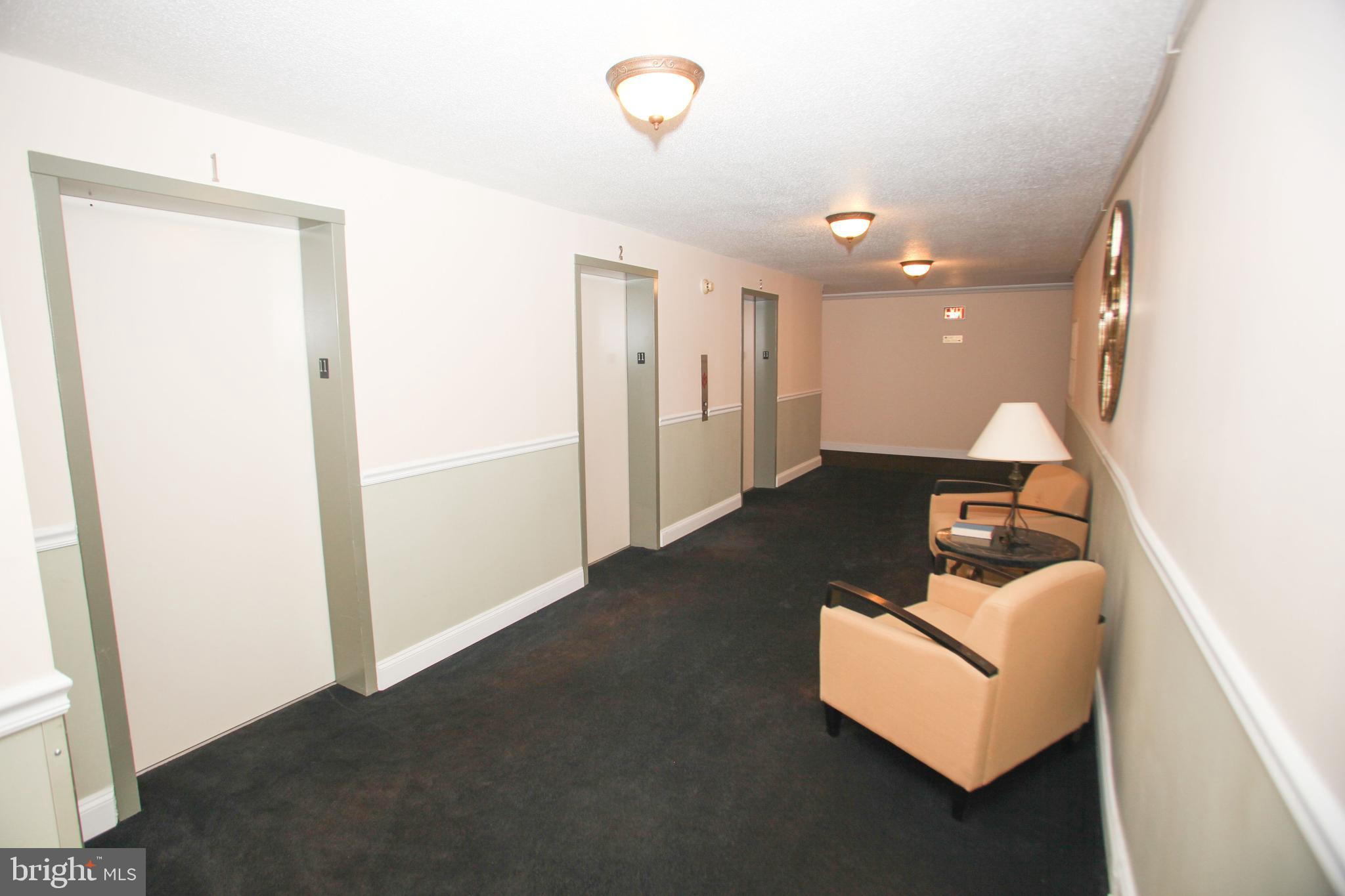 TOWERS IN WESTCHESTER PARK - Residential