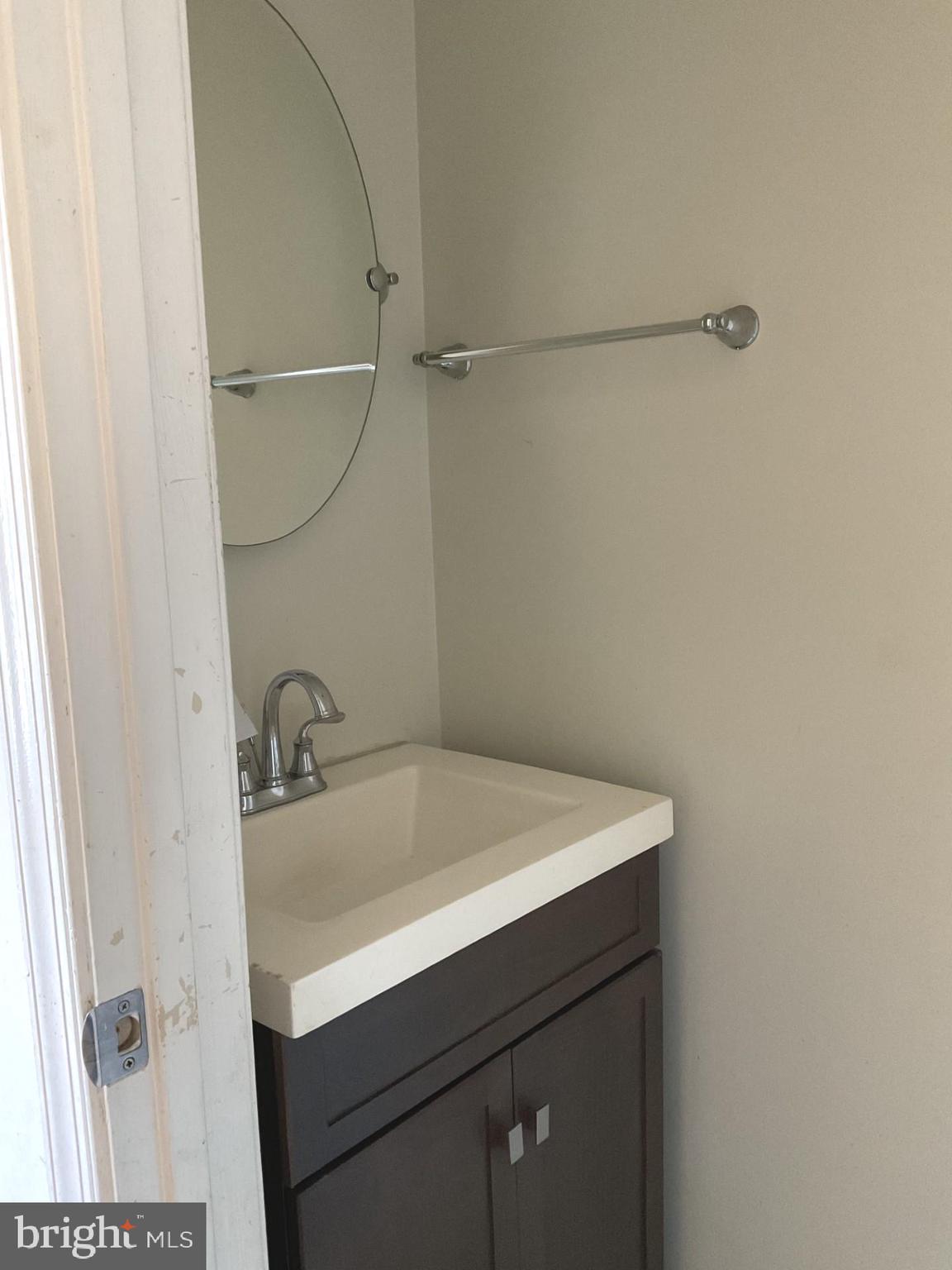 CAPITAL VIEW TOWNHOUSES - Residential