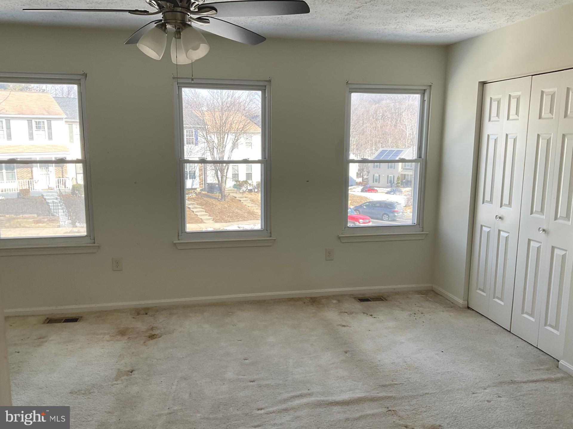 CAPITAL VIEW TOWNHOUSES - Residential