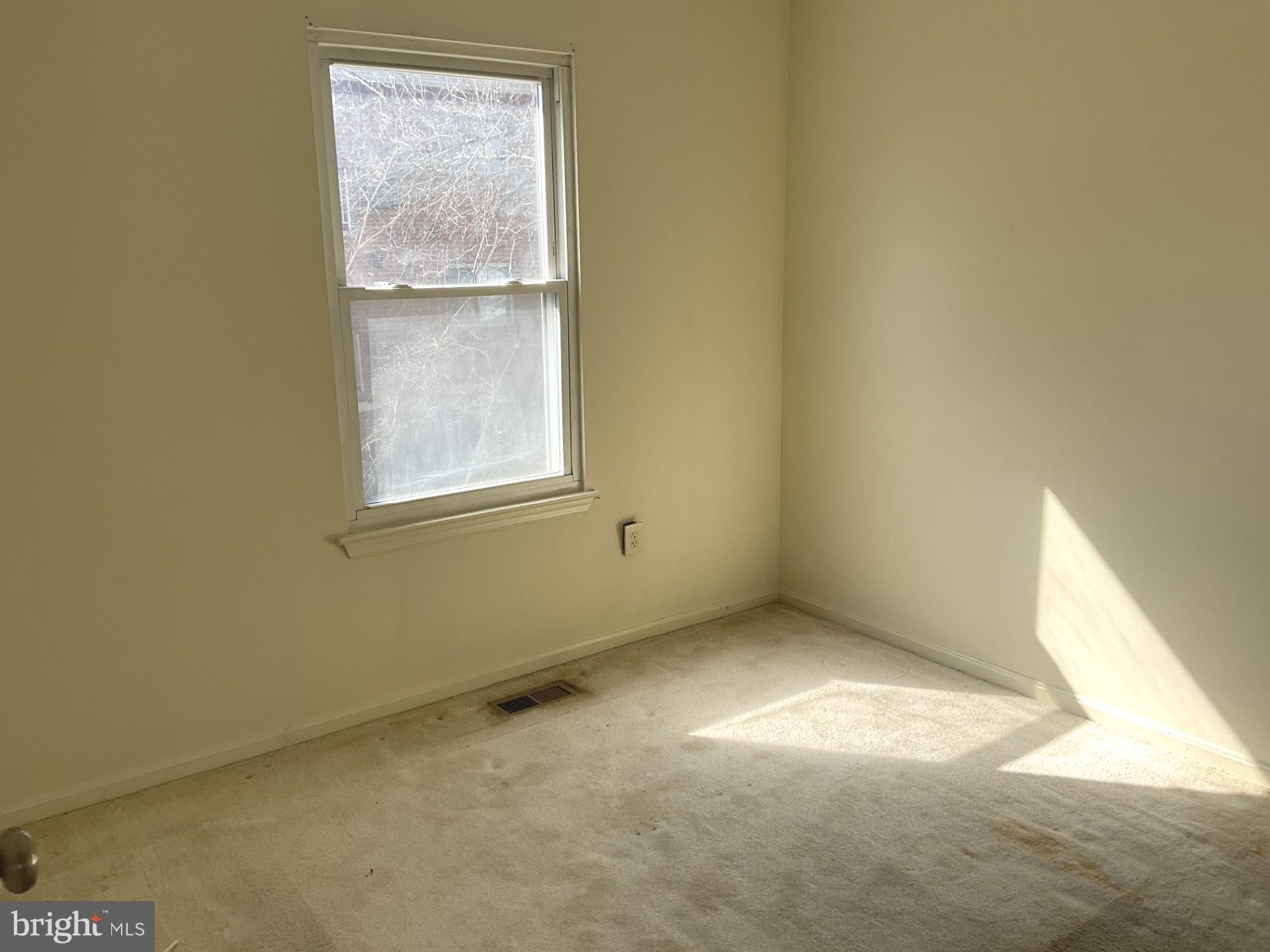 CAPITAL VIEW TOWNHOUSES - Residential