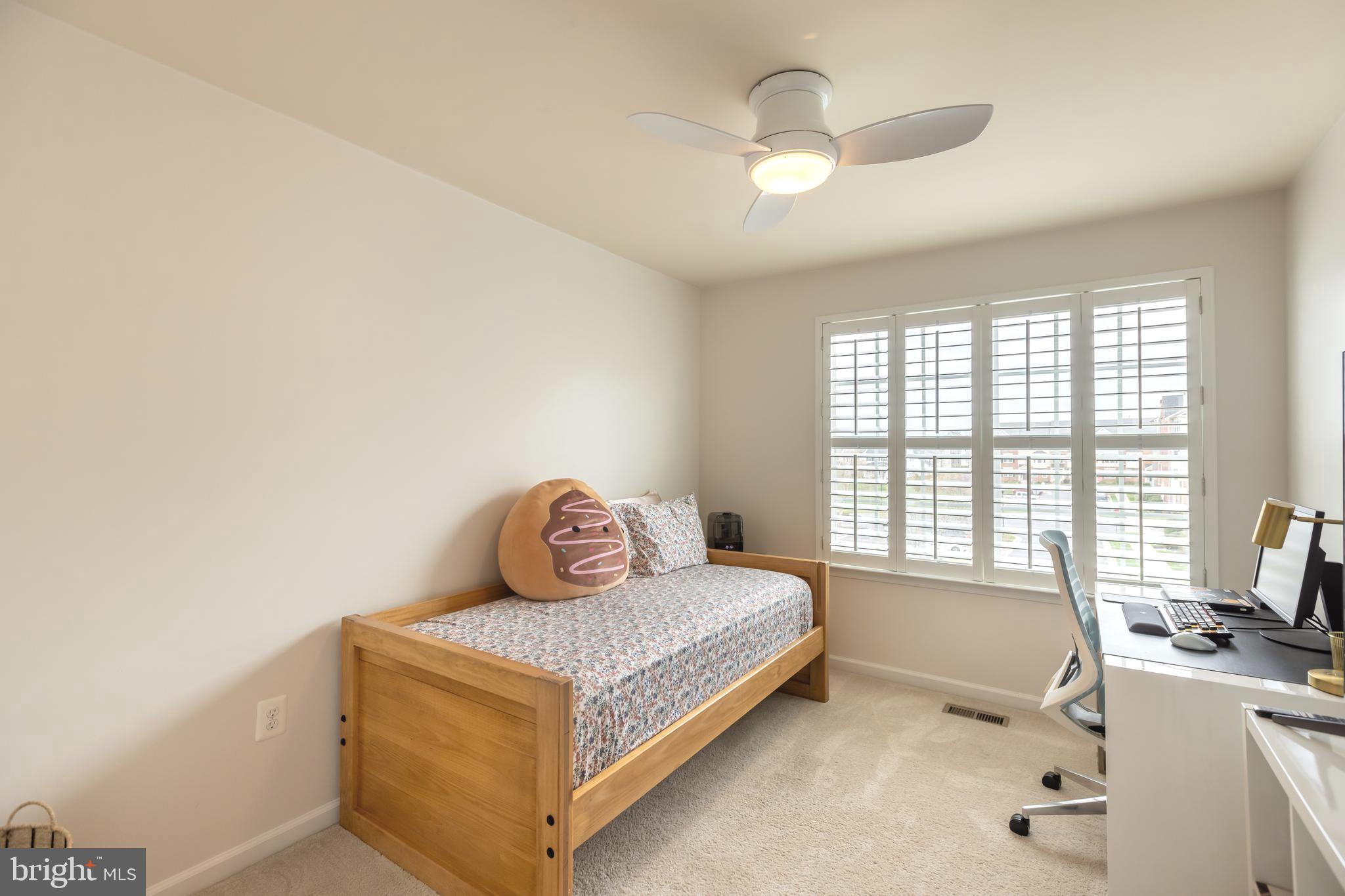 LINTON AT BALLENGER - Residential