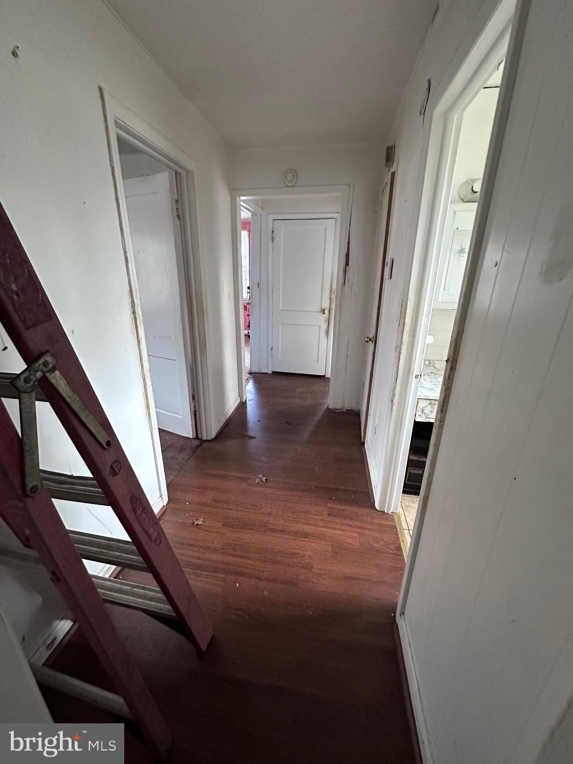 REGULARS - Residential