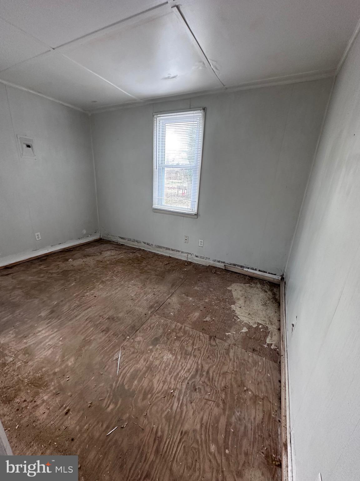 REGULARS - Residential