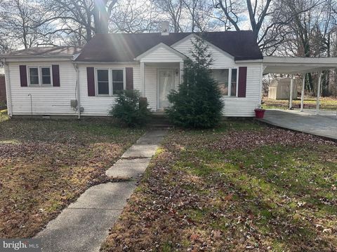 Homes For Sale - 1419 Shady Rest Road<br/> SHADY SIDE, MD 20764