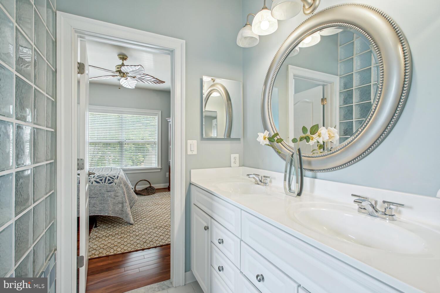 NORTHWEST - Residential