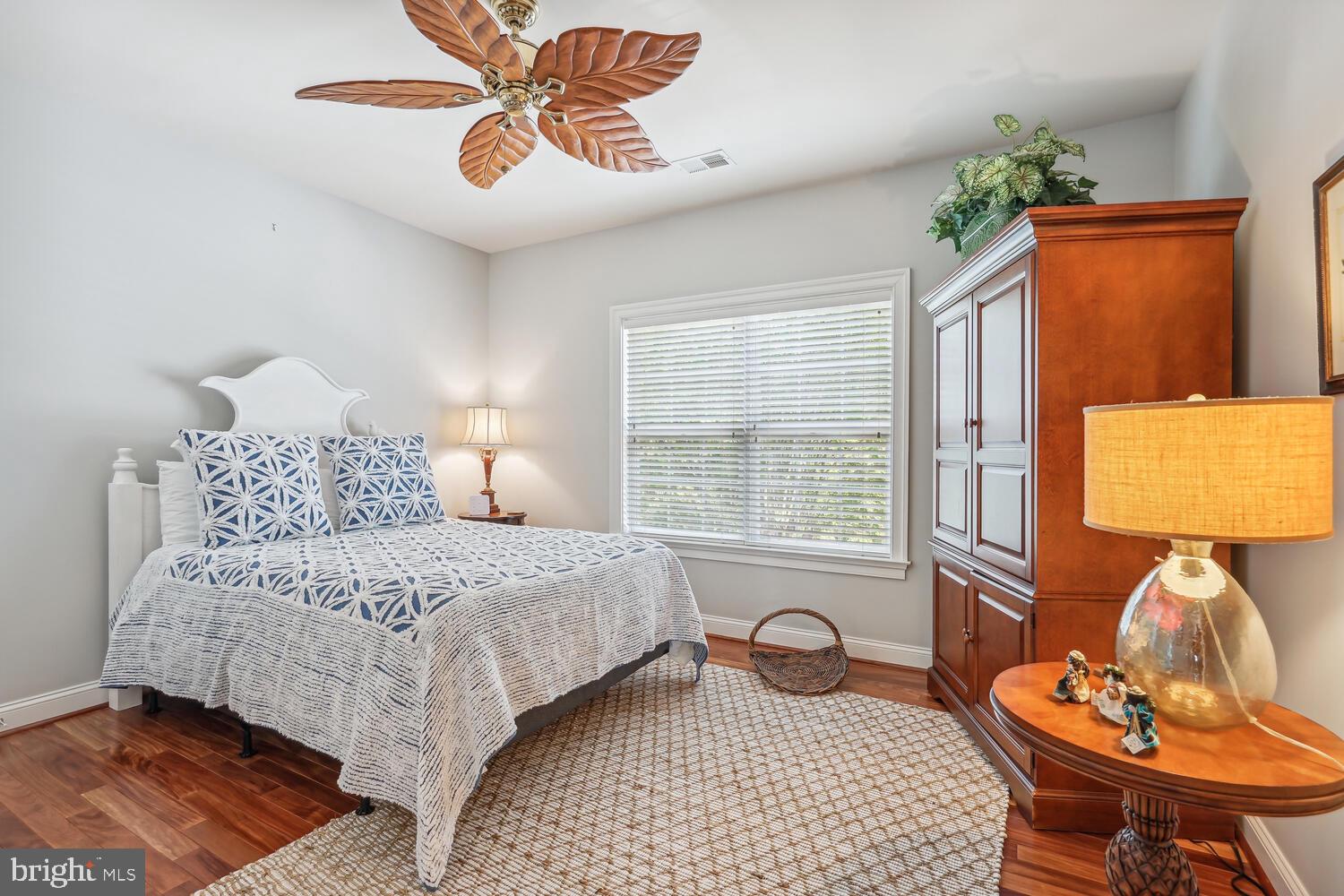 NORTHWEST - Residential