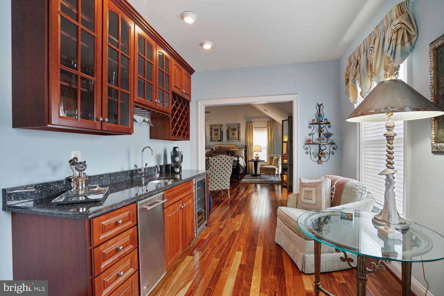 NORTHWEST - Residential