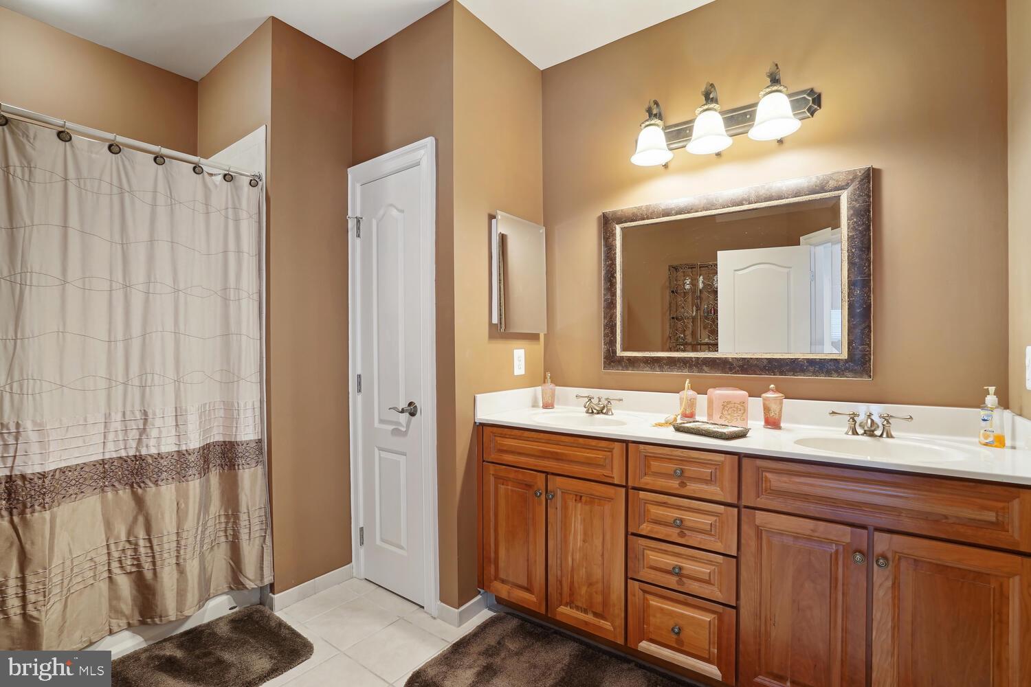 NORTHWEST - Residential