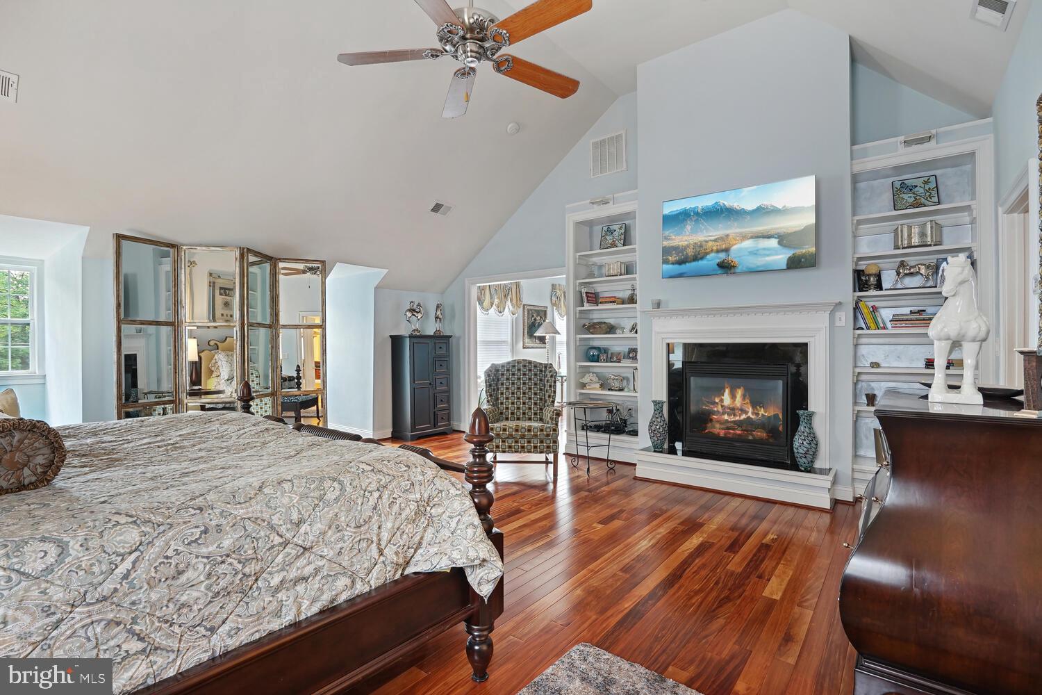 NORTHWEST - Residential